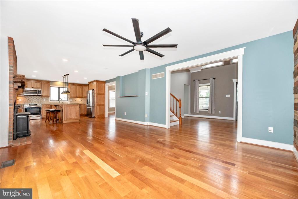 1150 HUMBERT SCHOOLHOUSE ROAD