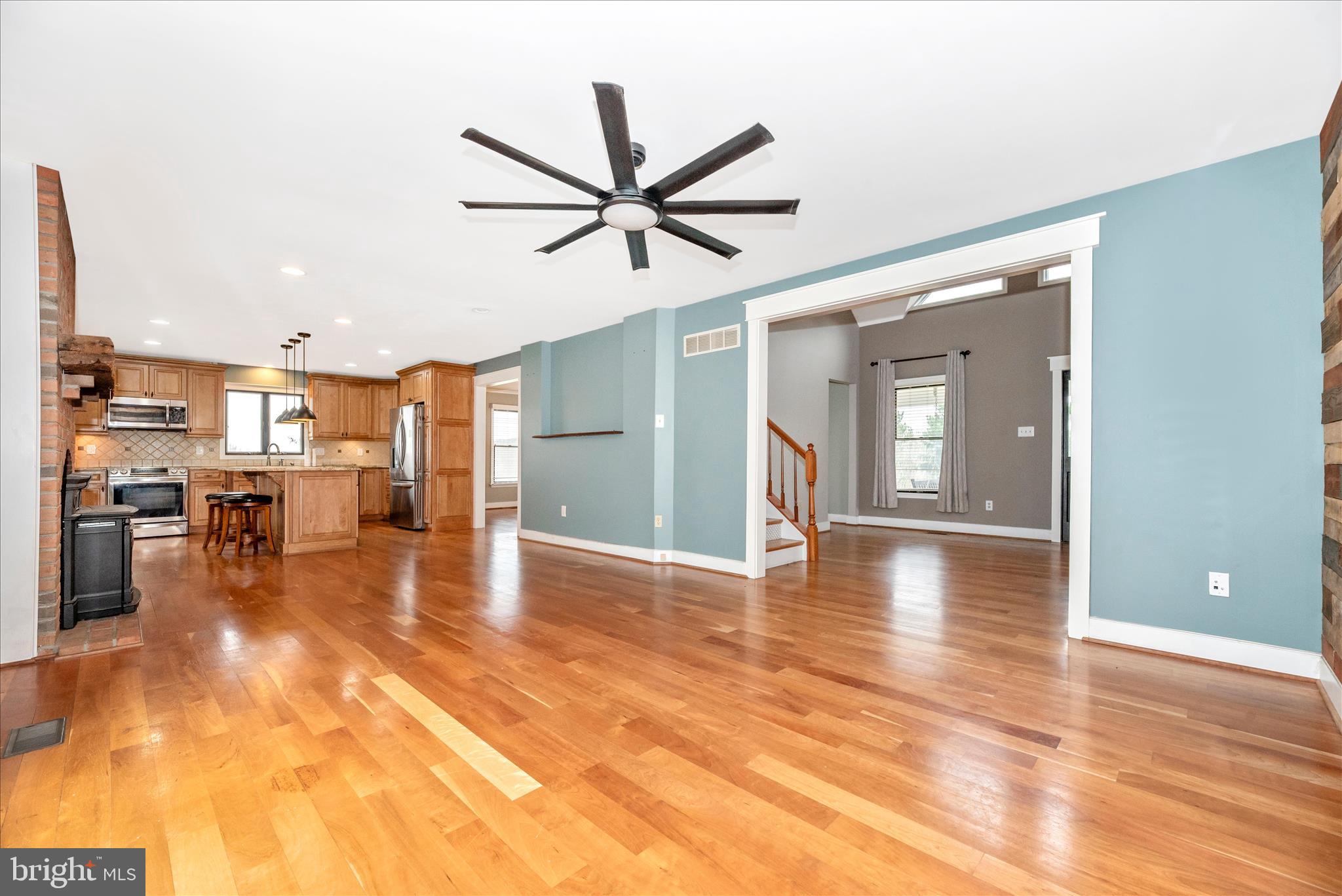 1150 HUMBERT SCHOOLHOUSE ROAD