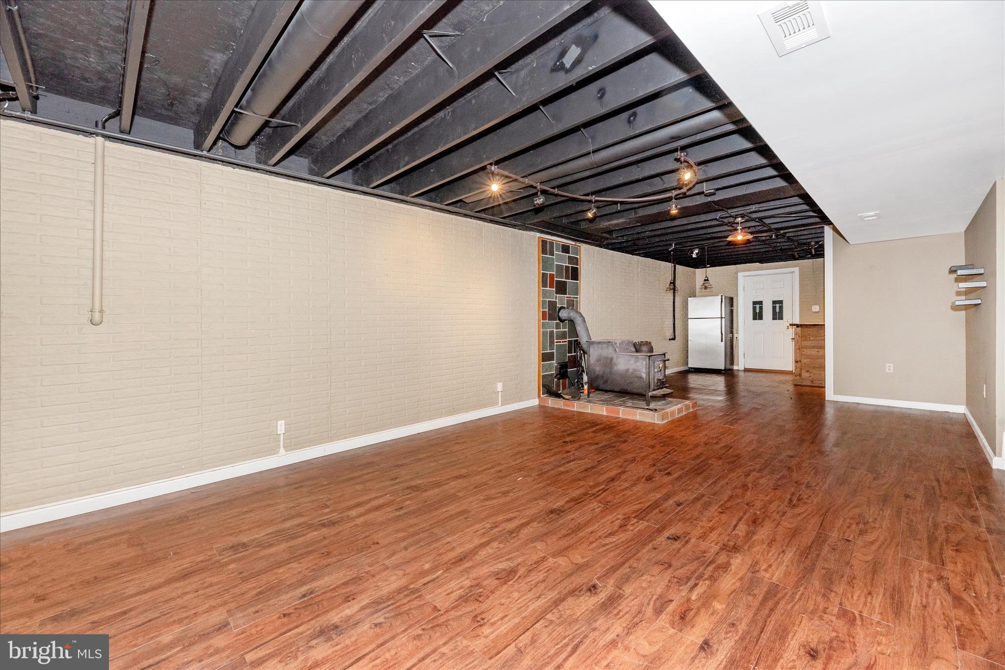 1150 HUMBERT SCHOOLHOUSE ROAD