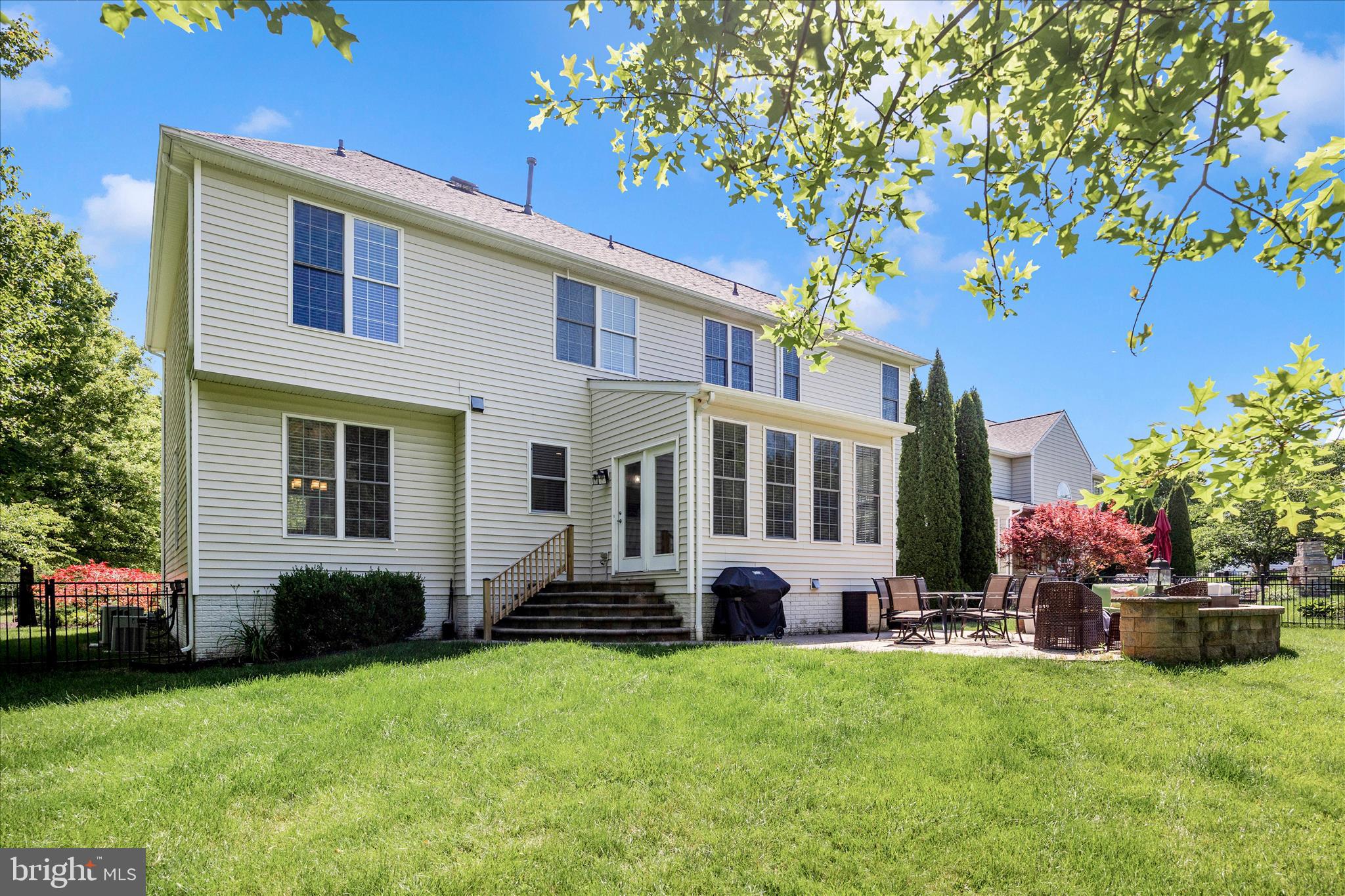 1510 LOCKSLEY LANE