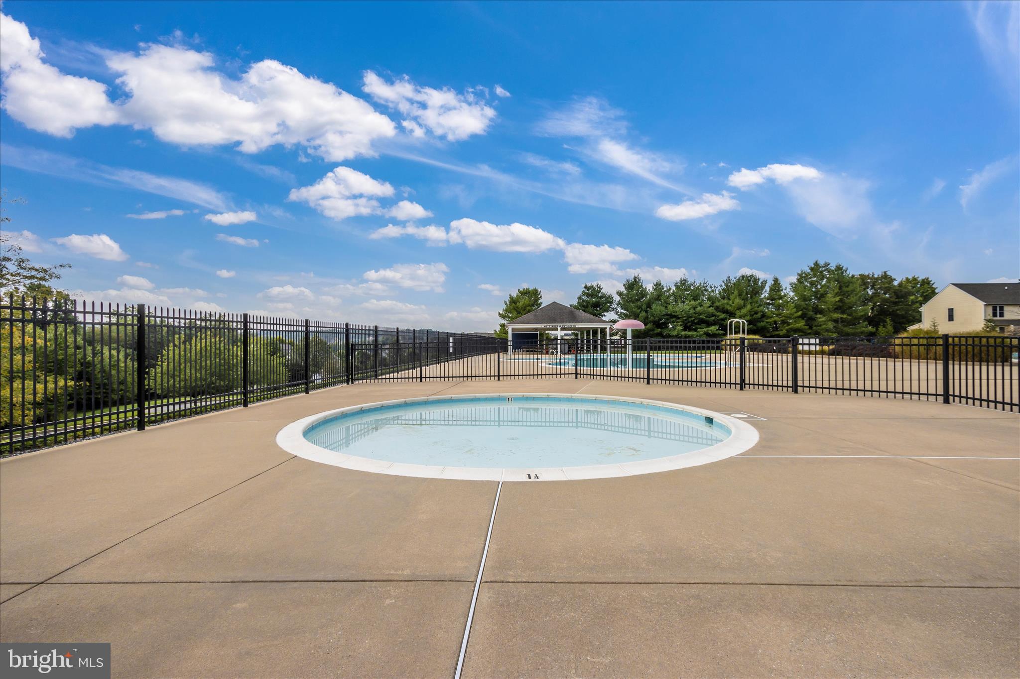 1510 LOCKSLEY LANE