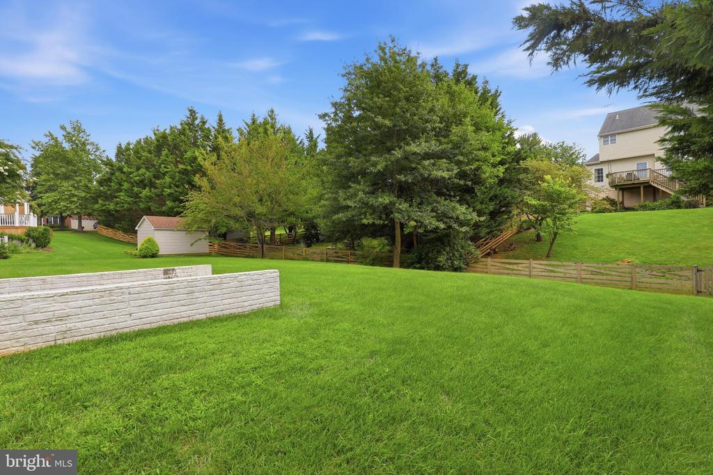 909 BRIDLEWREATH WAY