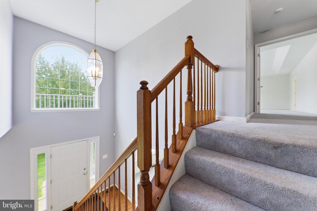 909 BRIDLEWREATH WAY