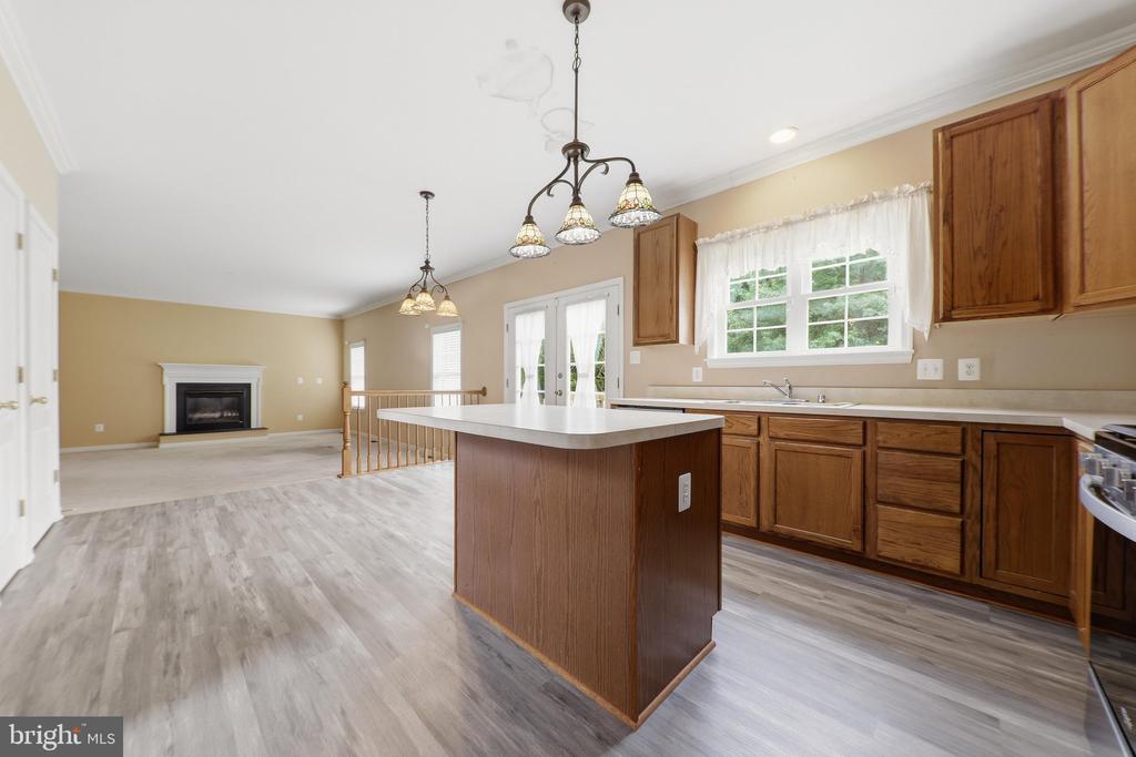 909 BRIDLEWREATH WAY