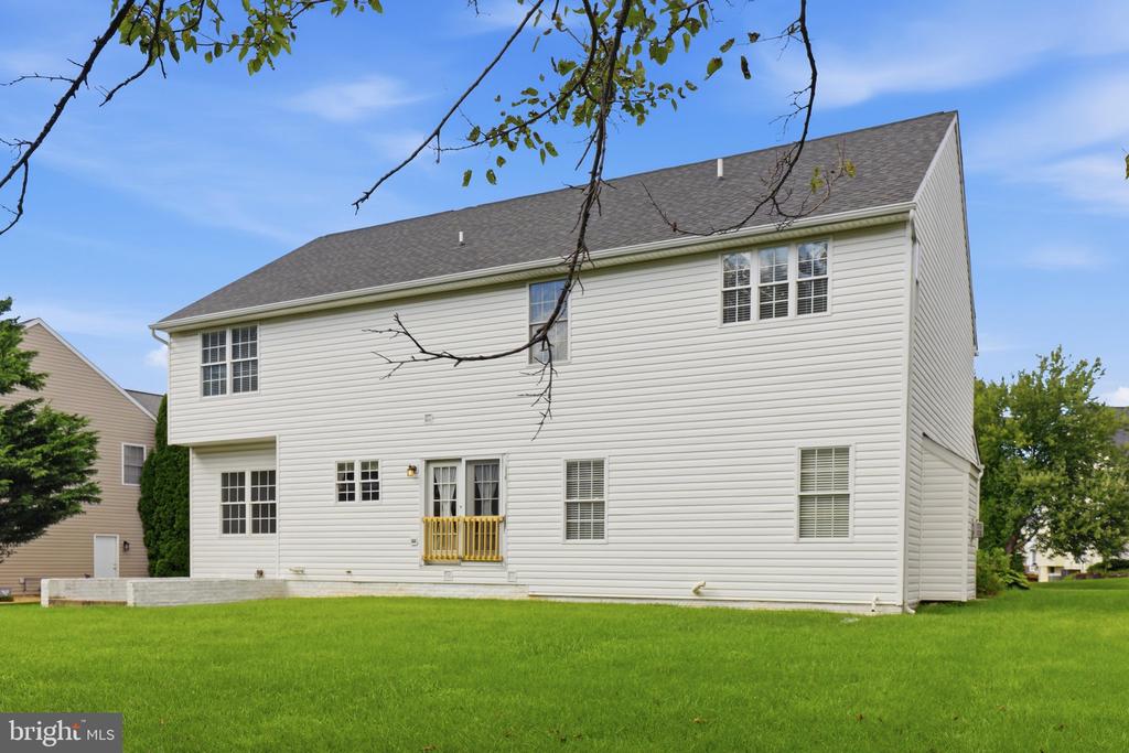 909 BRIDLEWREATH WAY
