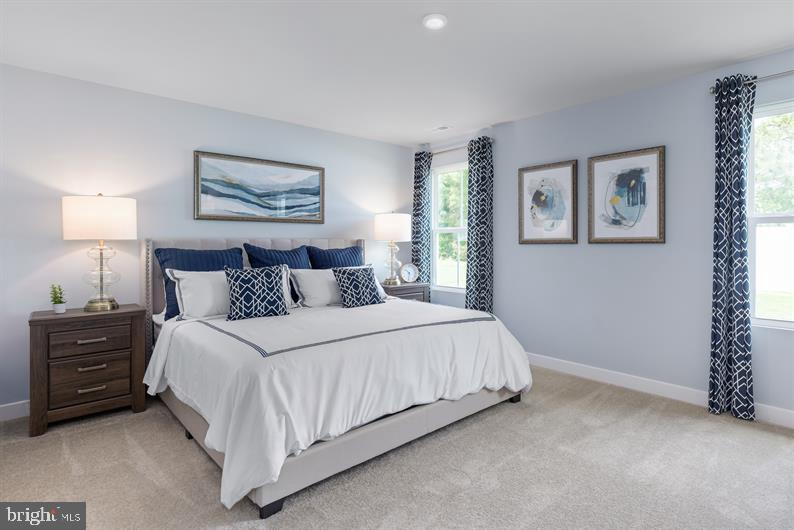 2502 SILVER LEAF DRIVE