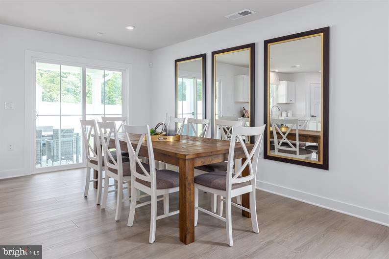 2502 SILVER LEAF DRIVE