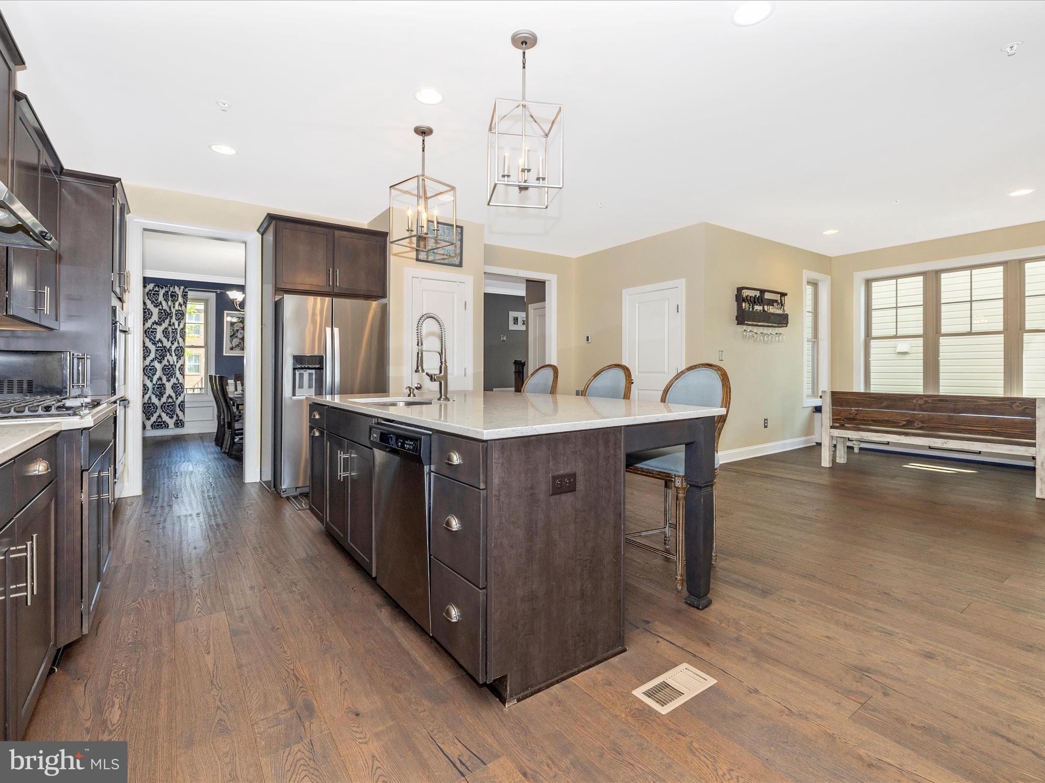 4425 LANDSDALE PARKWAY