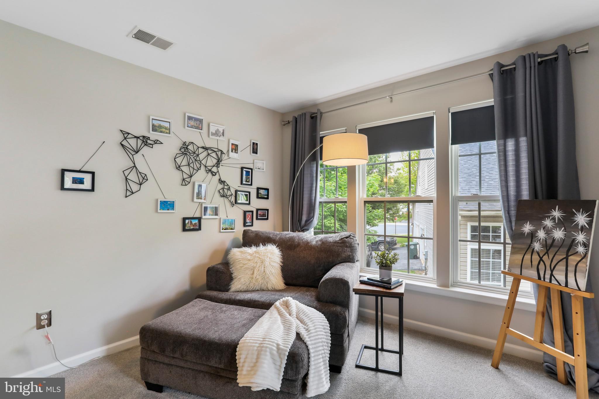 1802 WHISPERING MEADOW COURT