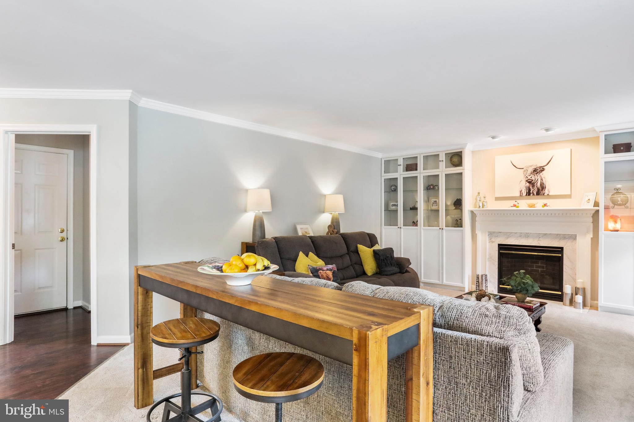 1802 WHISPERING MEADOW COURT