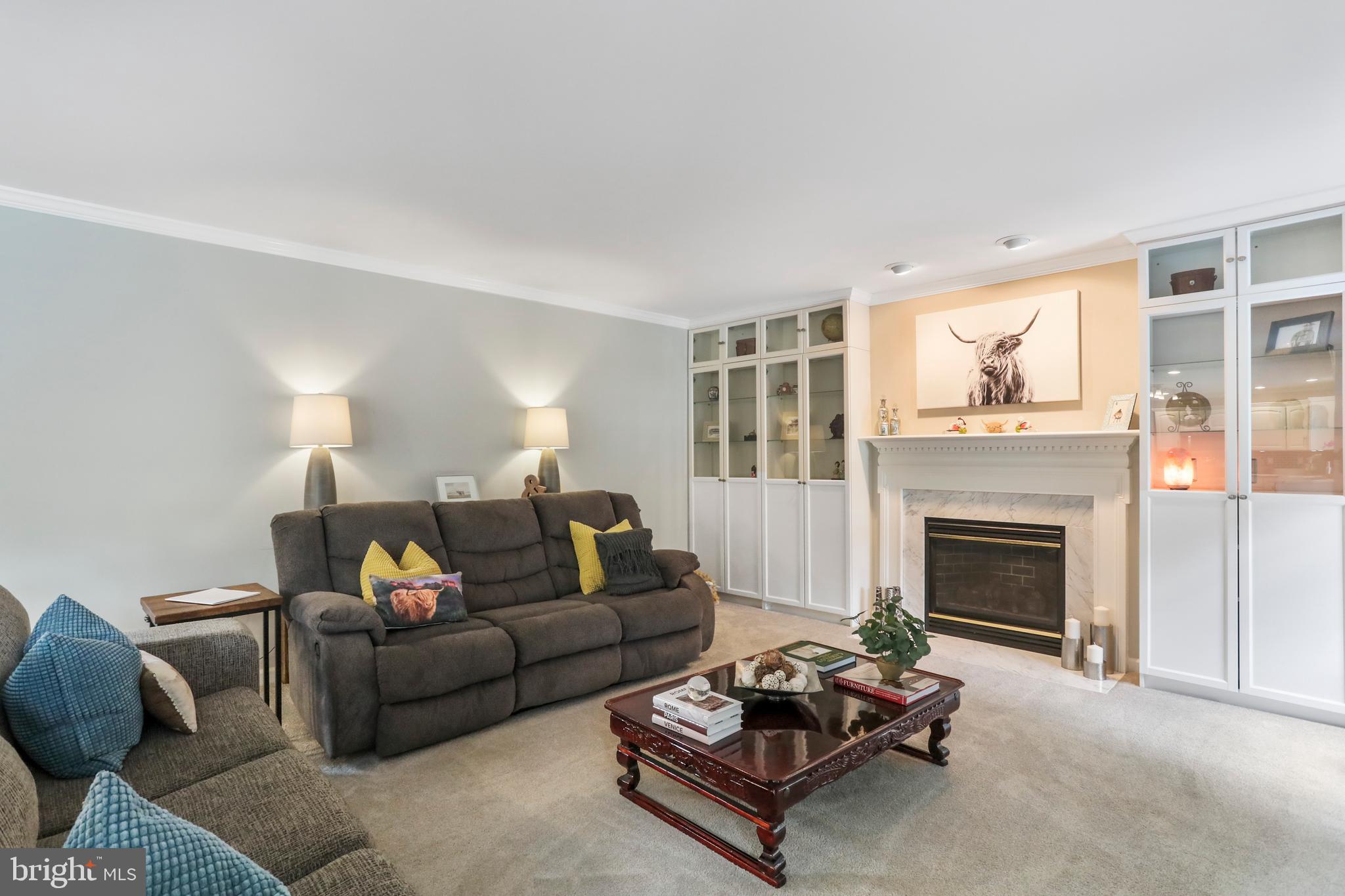 1802 WHISPERING MEADOW COURT