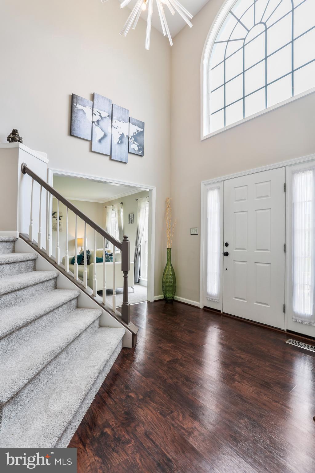 1802 WHISPERING MEADOW COURT