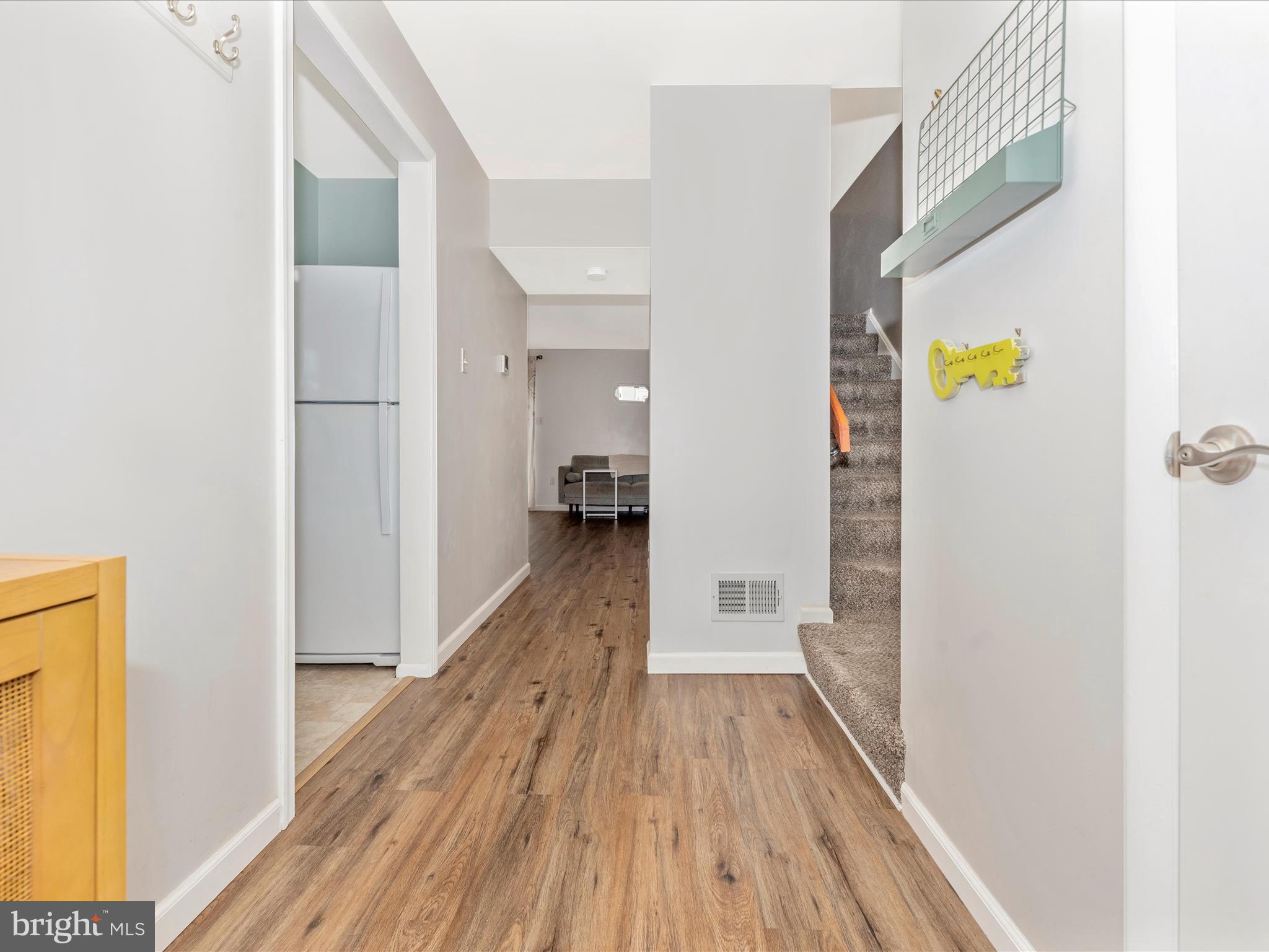 5769 SWEET BAY COURT