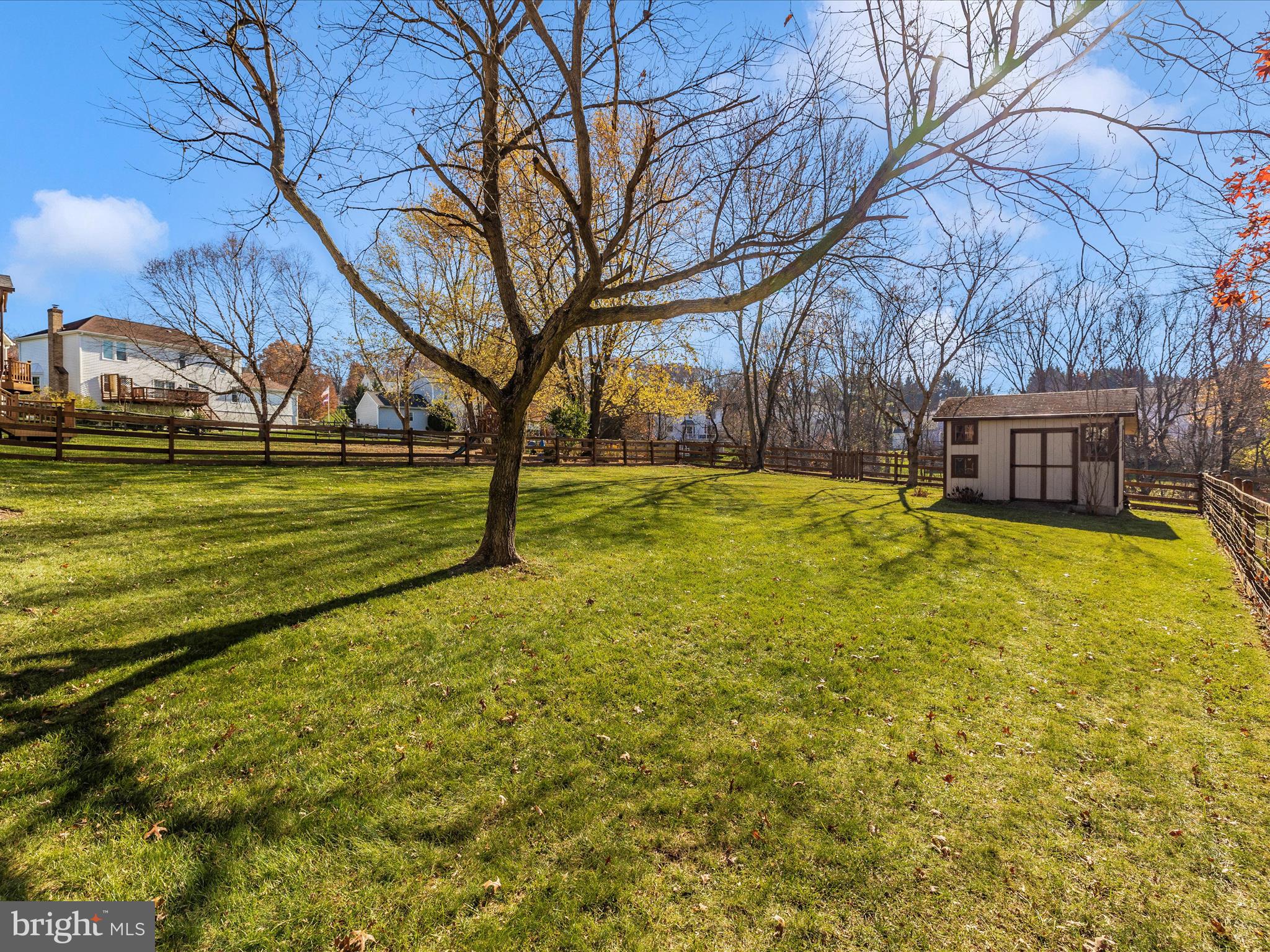 6112 HUCKLEBERRY WAY