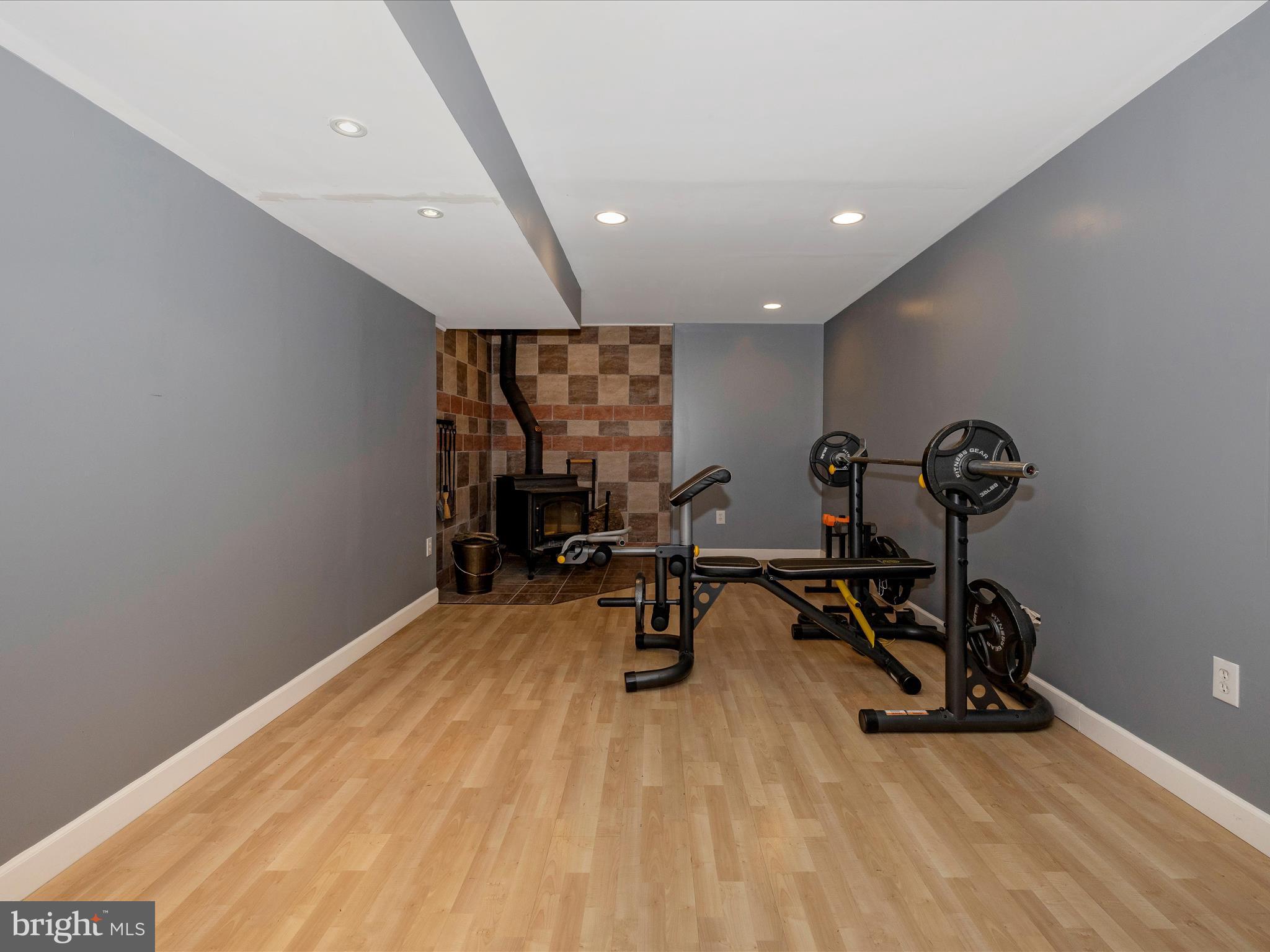 6112 HUCKLEBERRY WAY