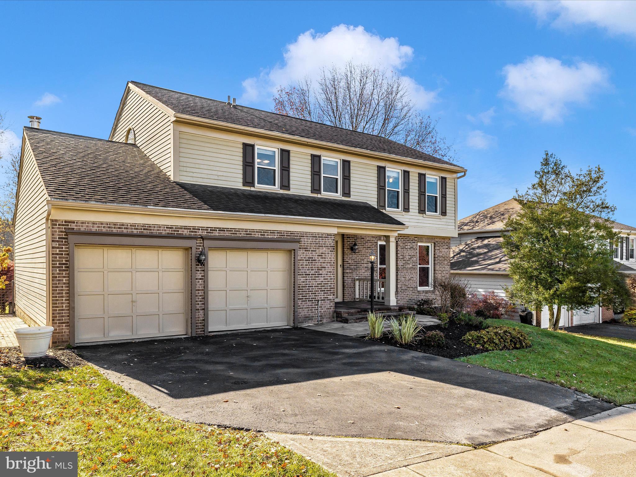 6112 HUCKLEBERRY WAY