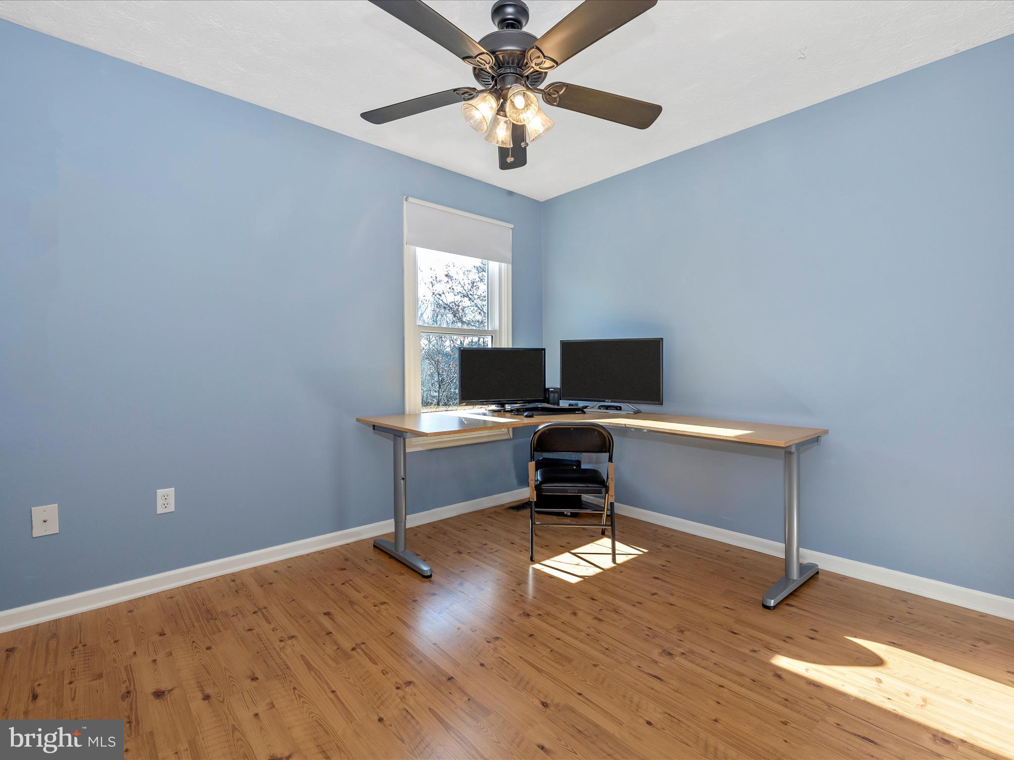 6112 HUCKLEBERRY WAY