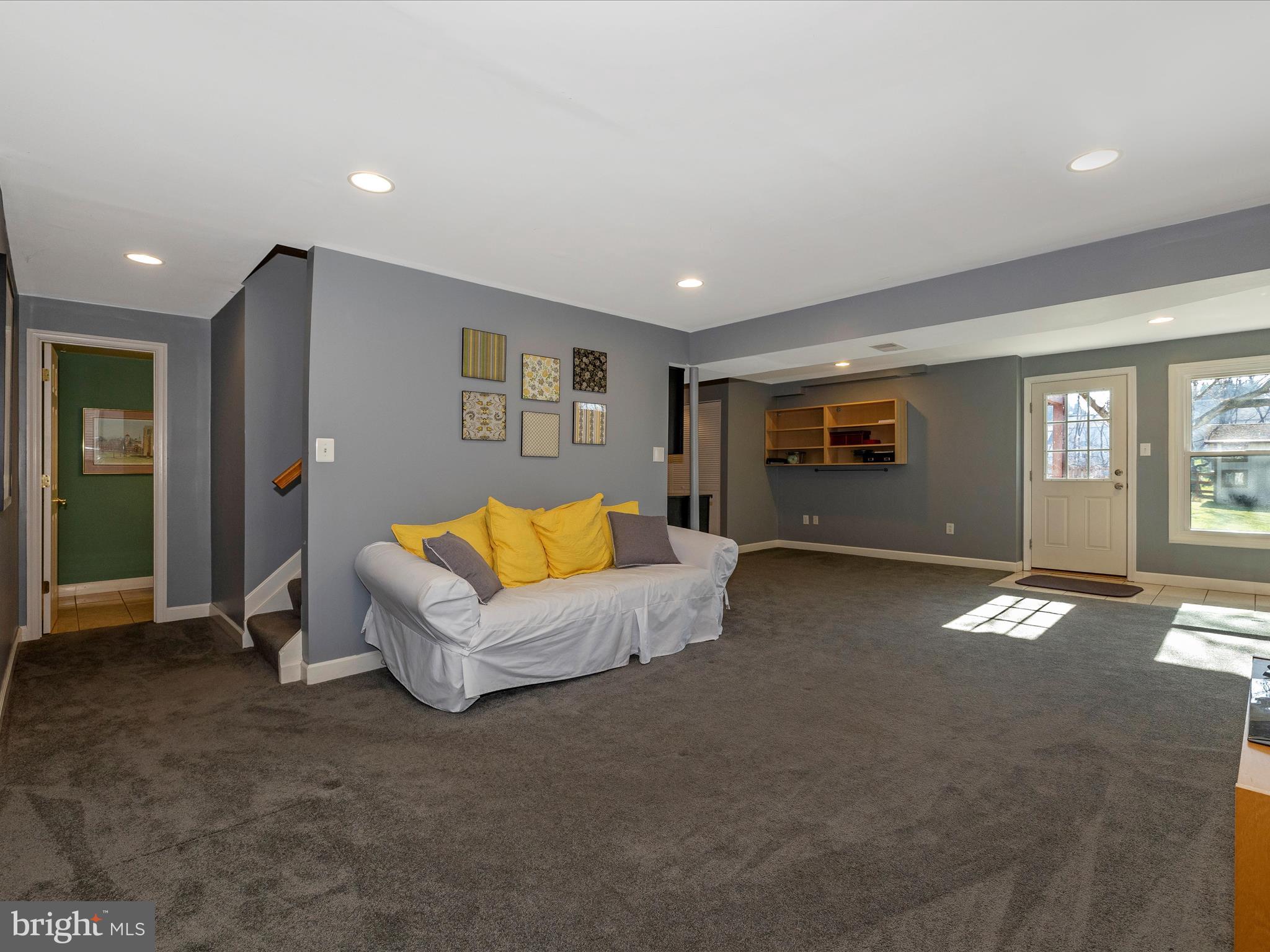 6112 HUCKLEBERRY WAY