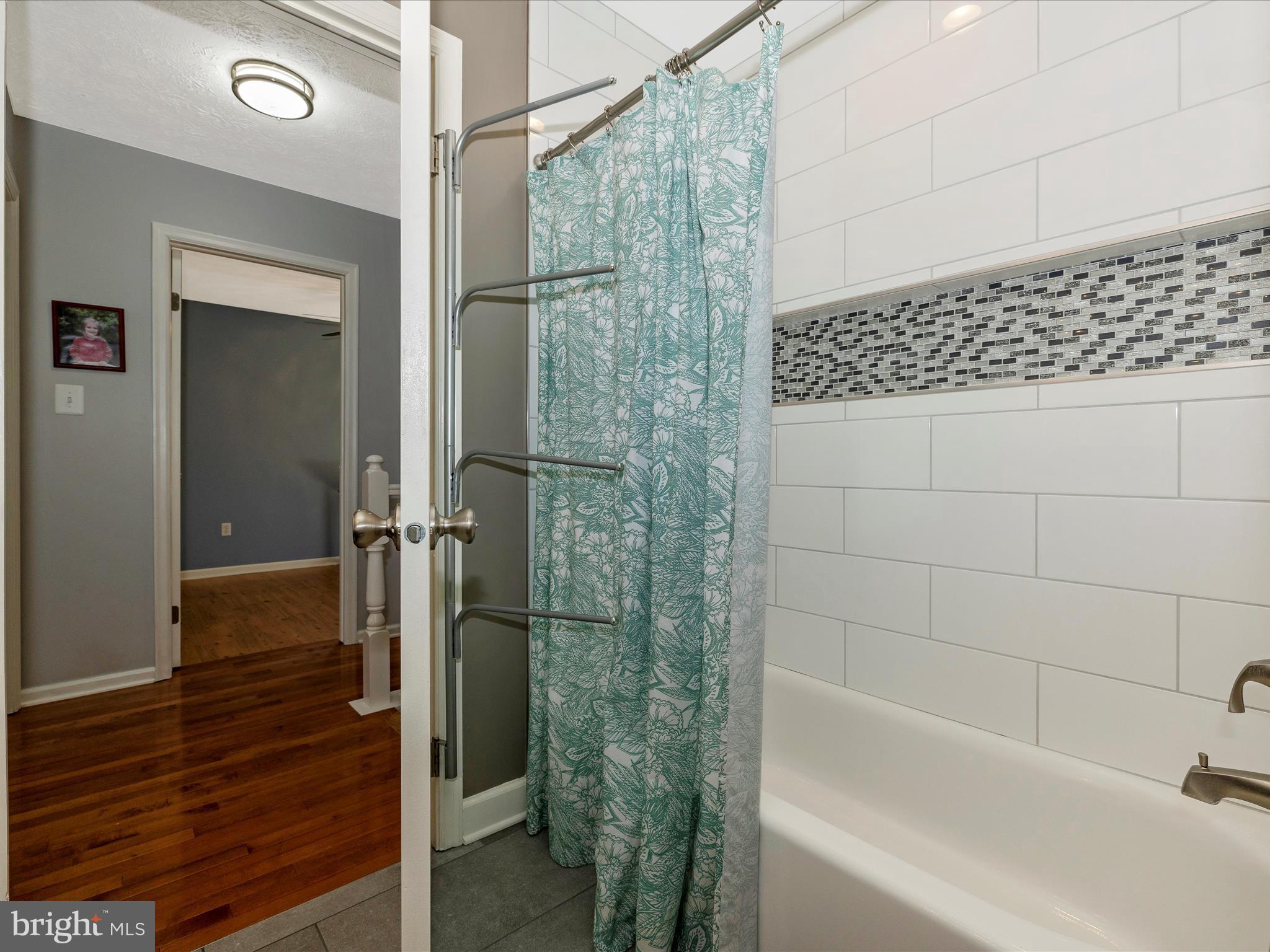 6112 HUCKLEBERRY WAY