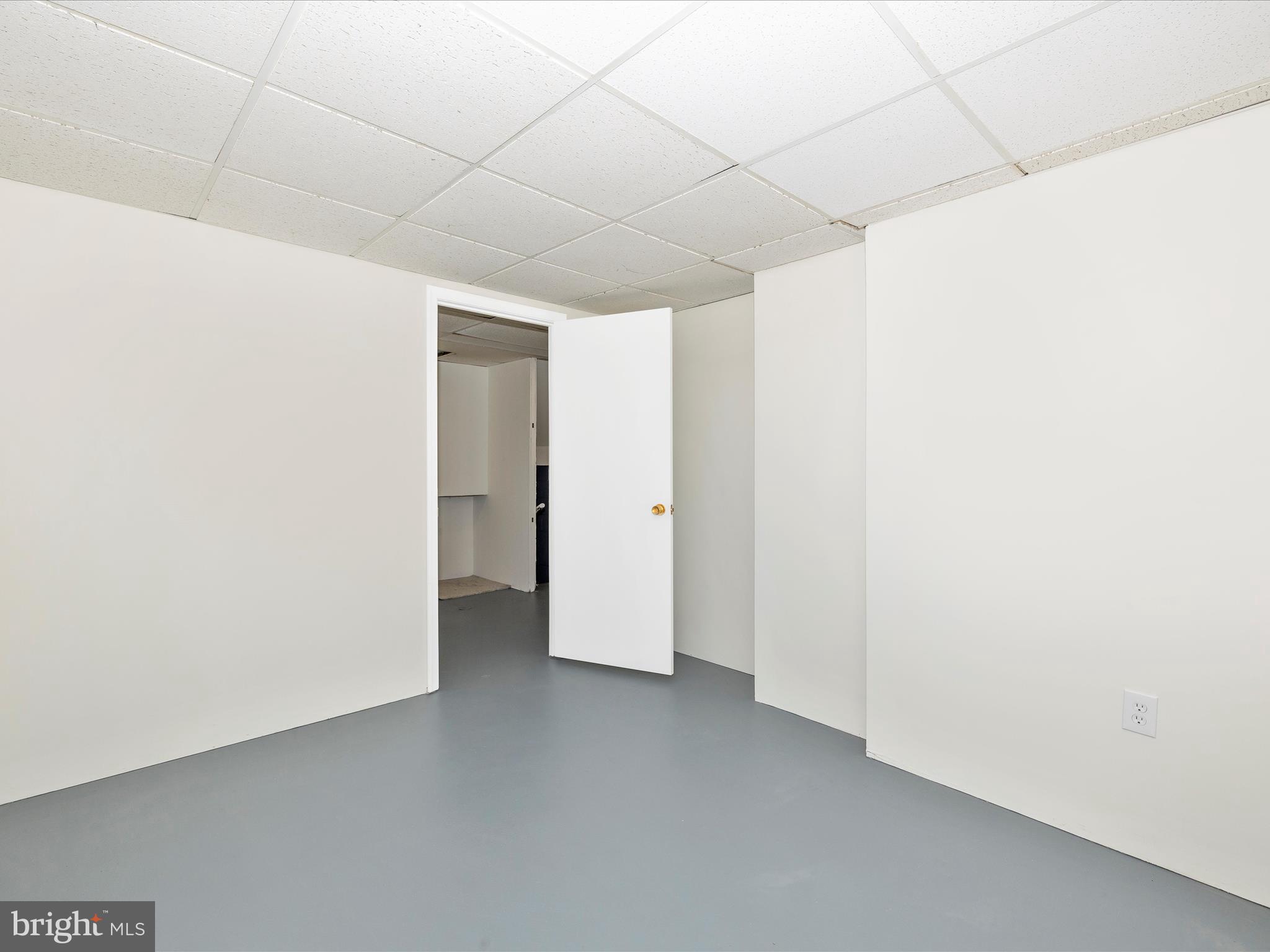 4969 TALL OAKS DRIVE