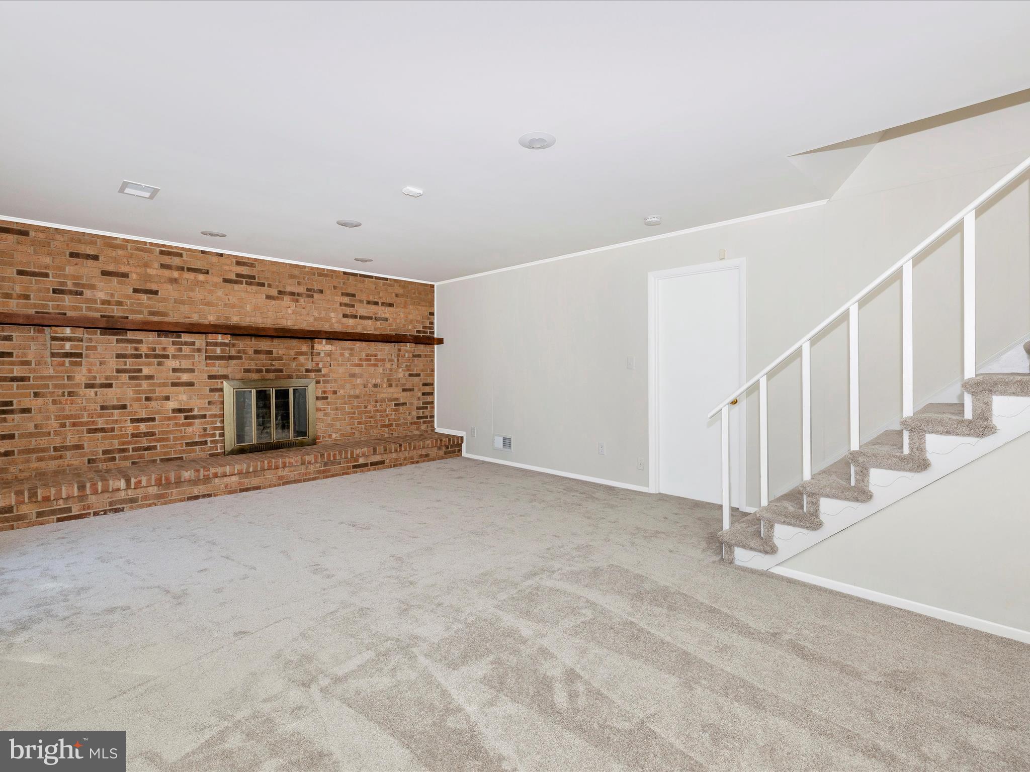 4969 TALL OAKS DRIVE