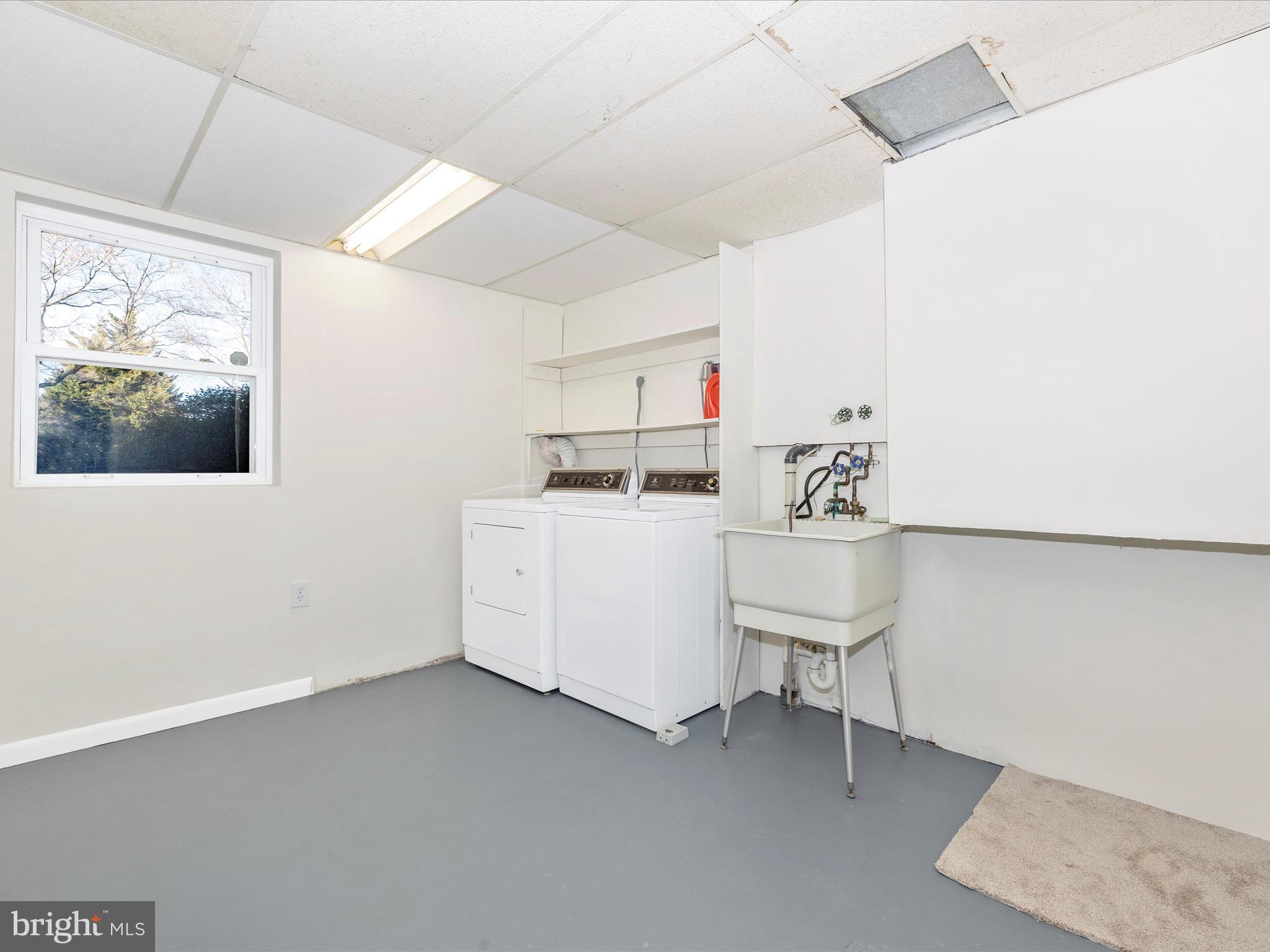 4969 TALL OAKS DRIVE