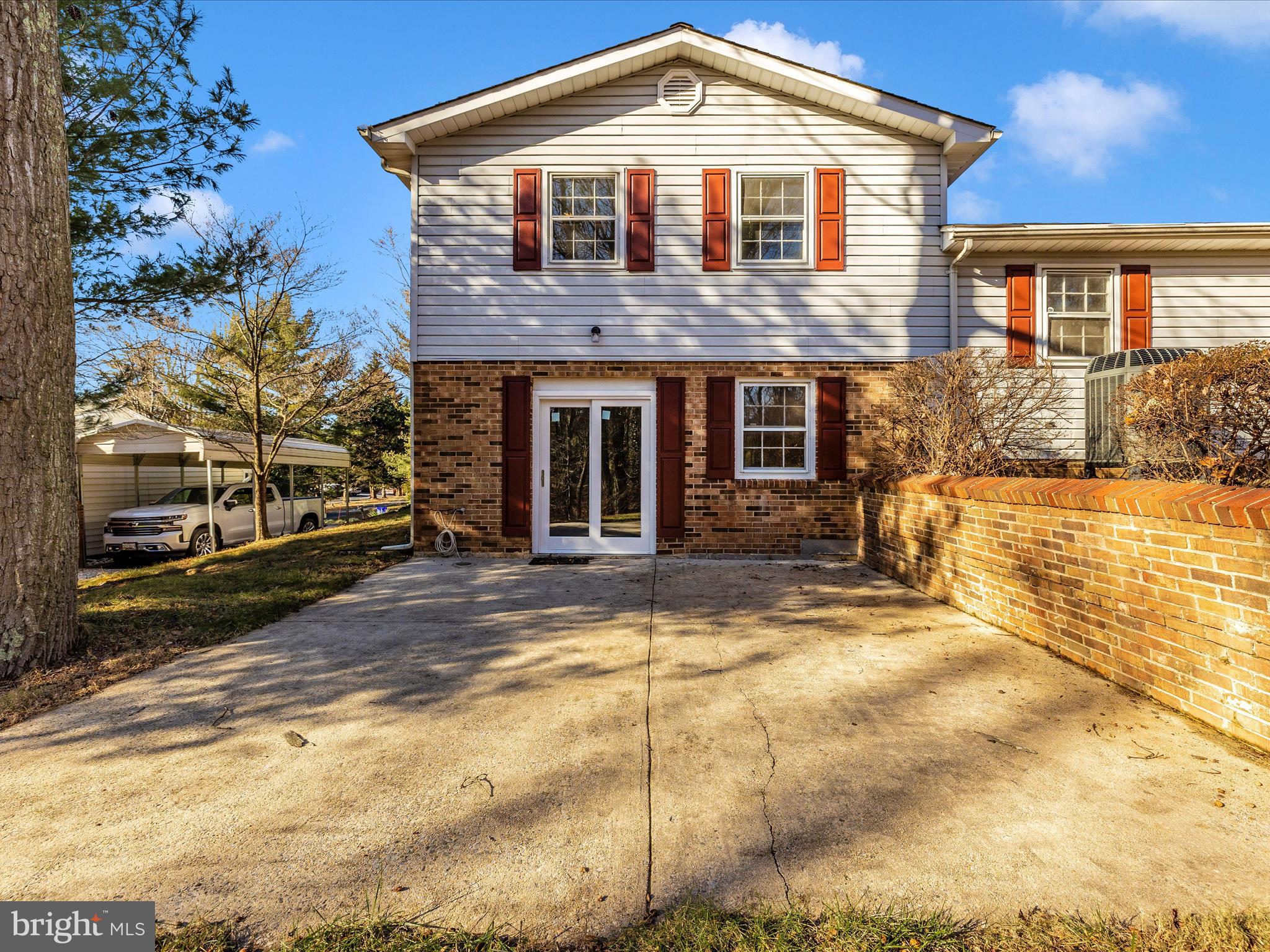 4969 TALL OAKS DRIVE