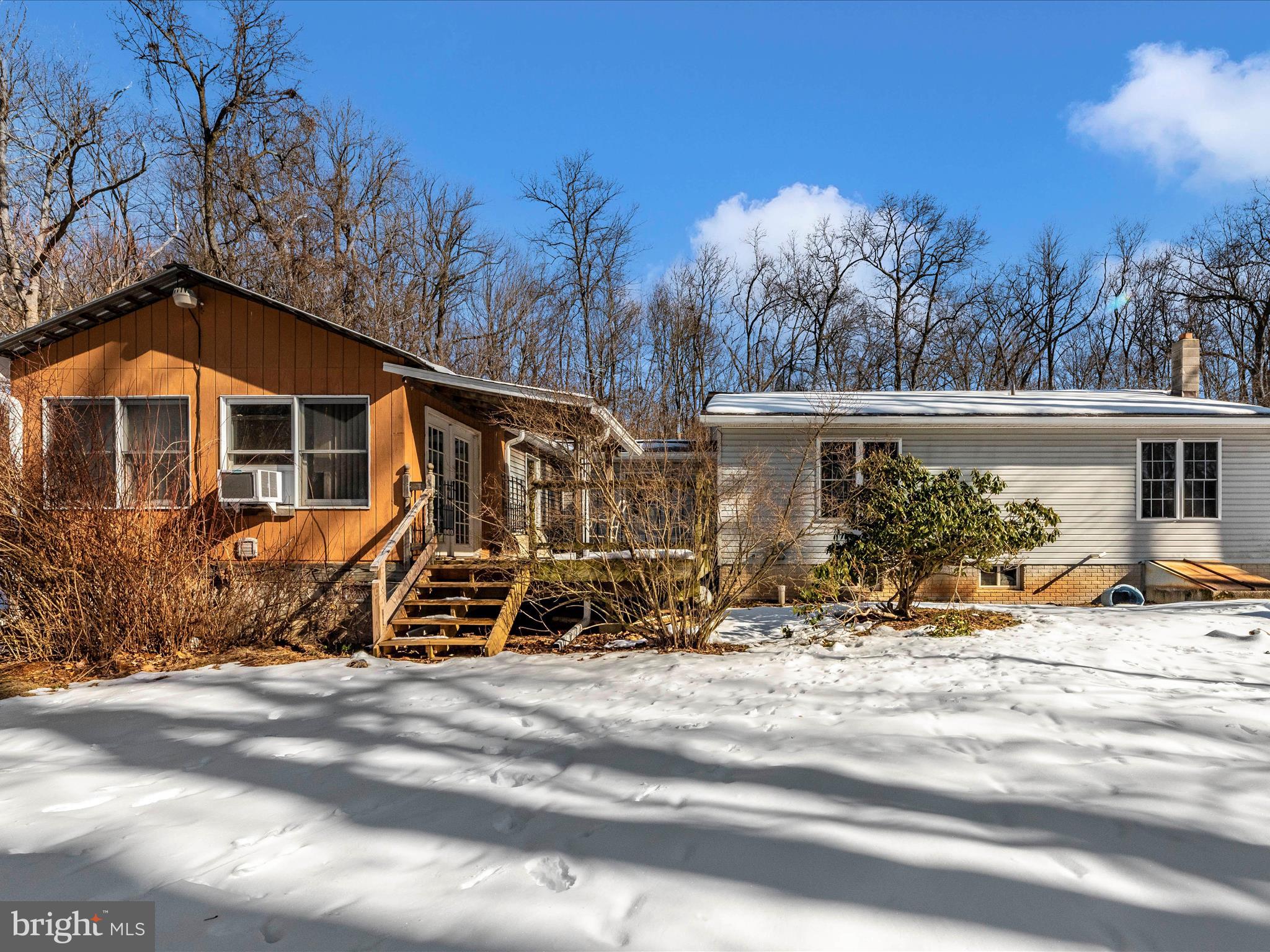 4744 MIDDLEPOINT ROAD D