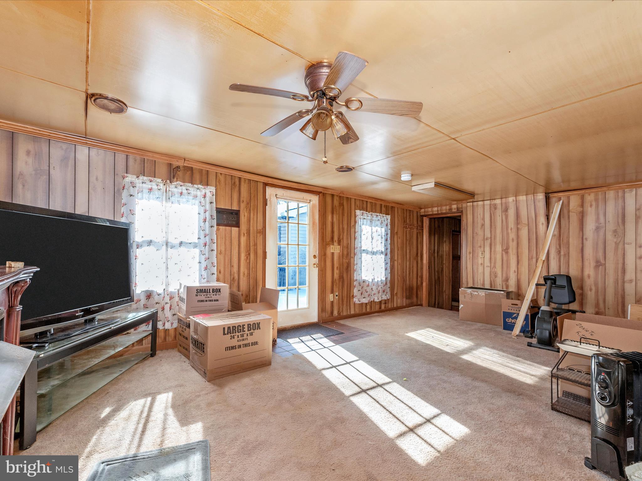 4744 MIDDLEPOINT ROAD D