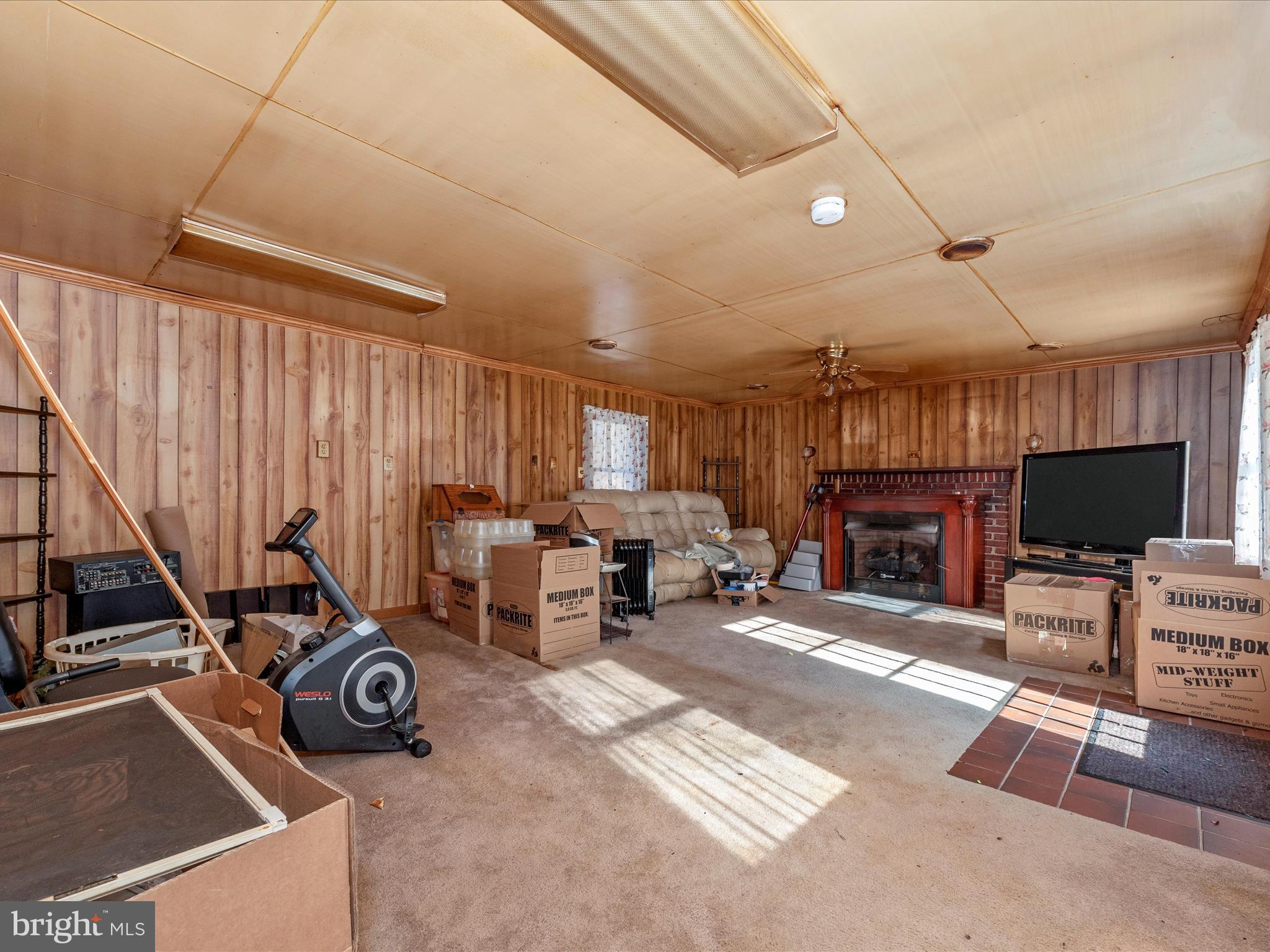 4744 MIDDLEPOINT ROAD D