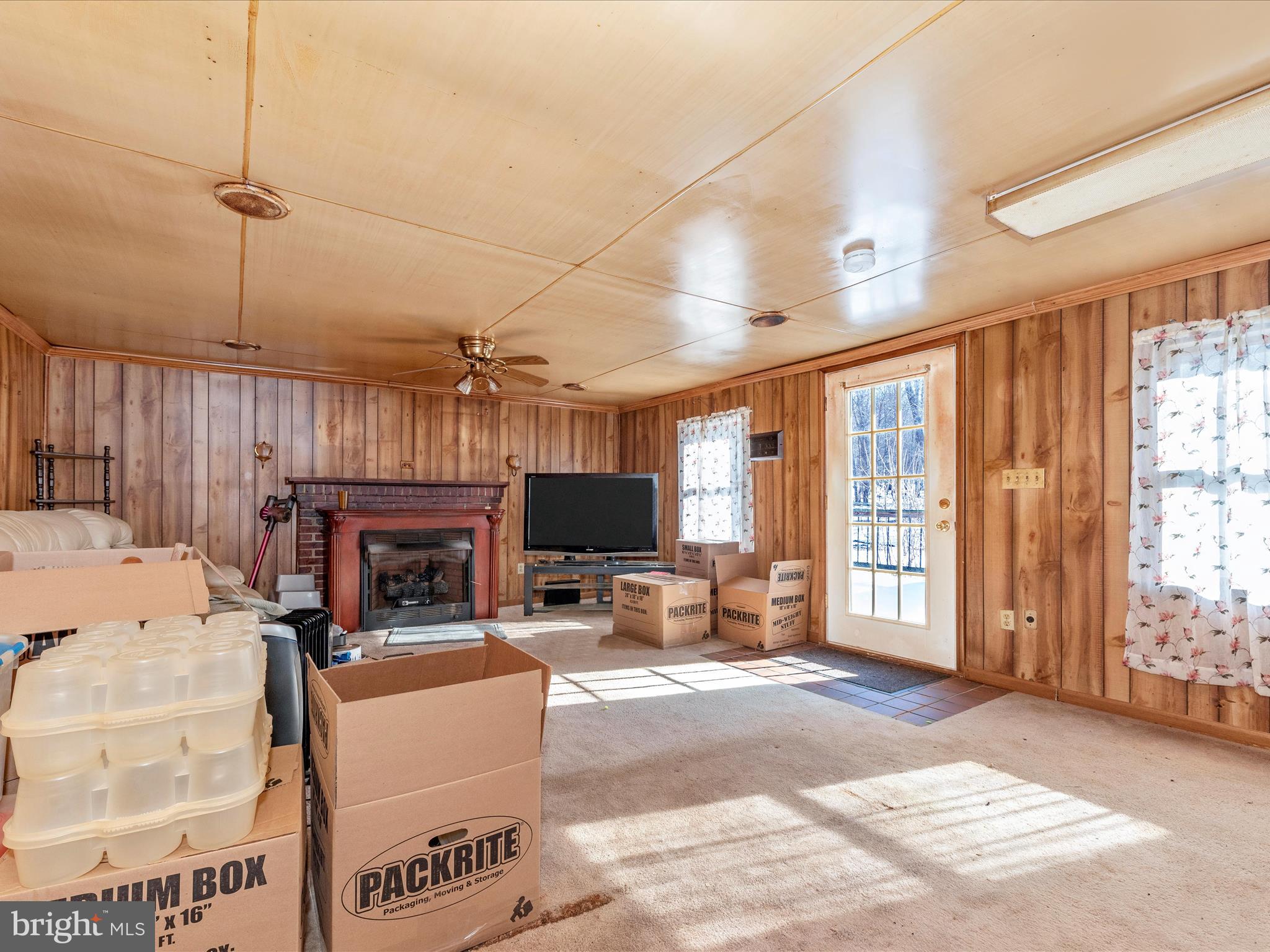 4744 MIDDLEPOINT ROAD D