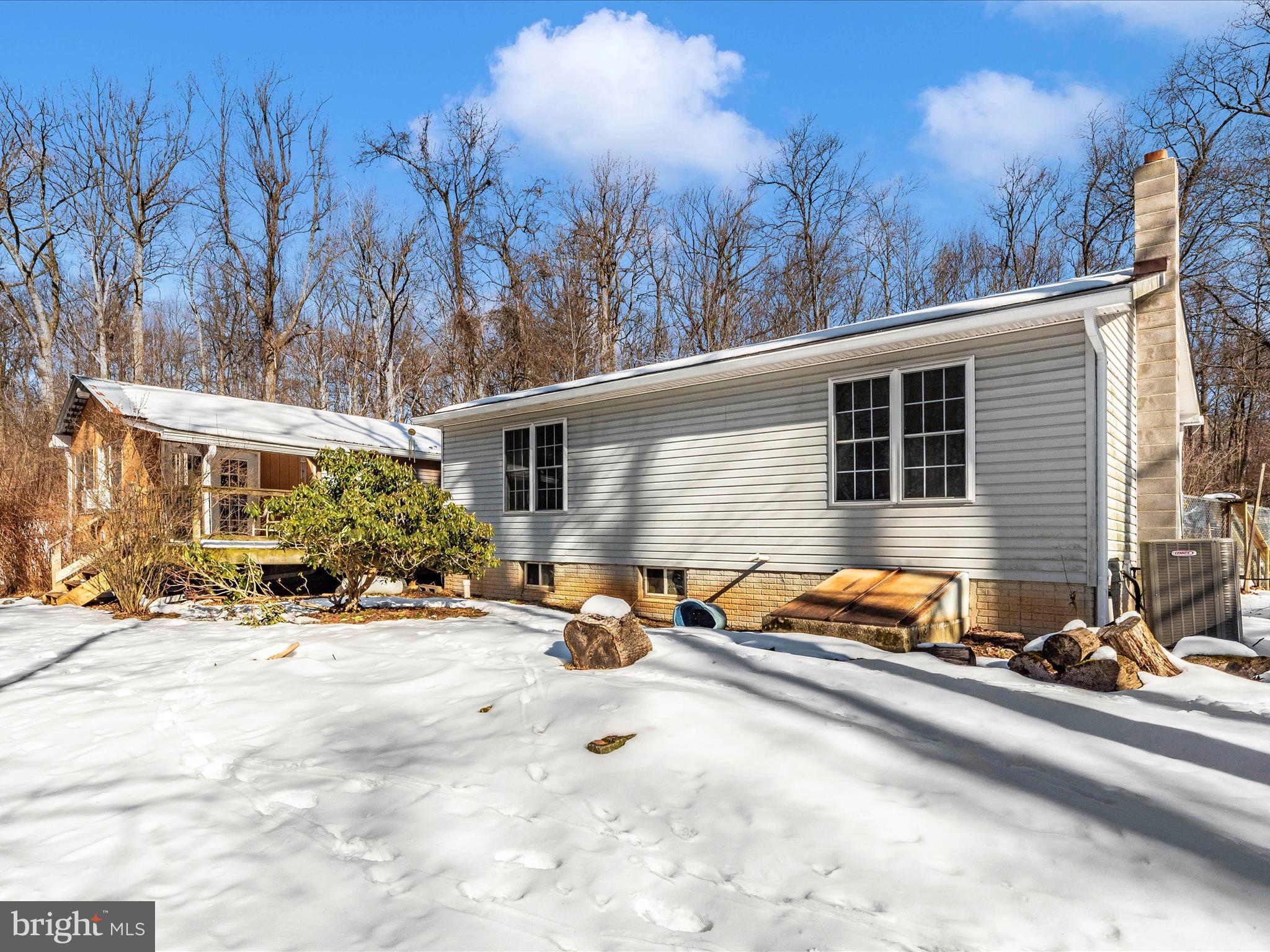 4744 MIDDLEPOINT ROAD D