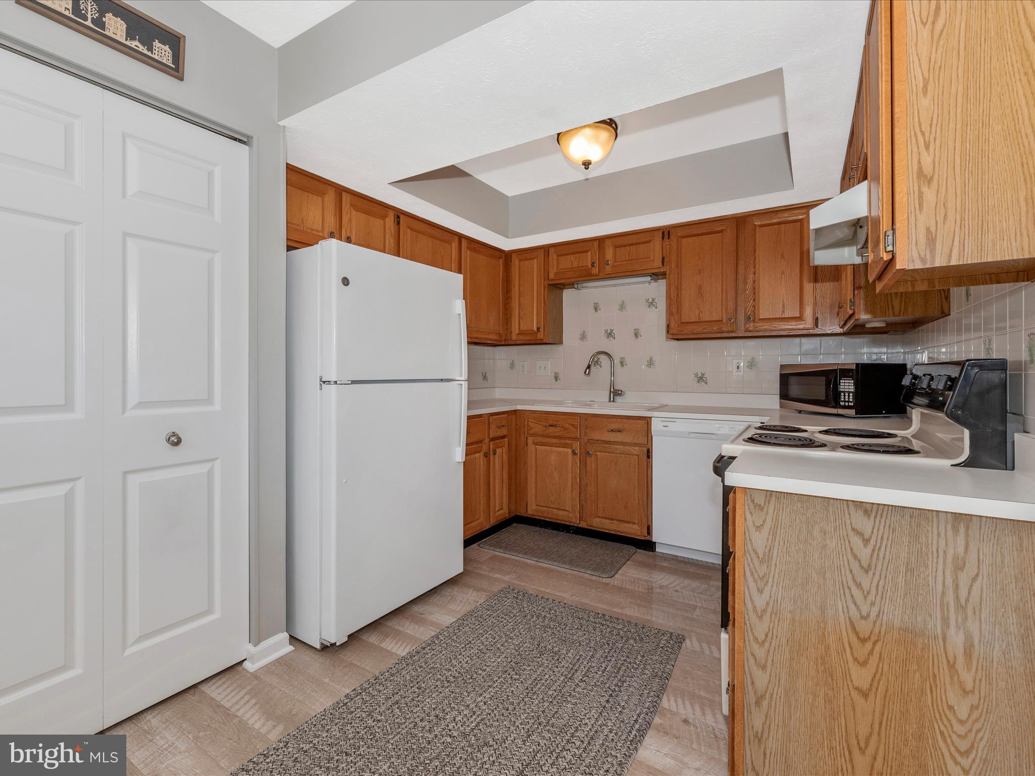 6153 S STEAMBOAT WAY