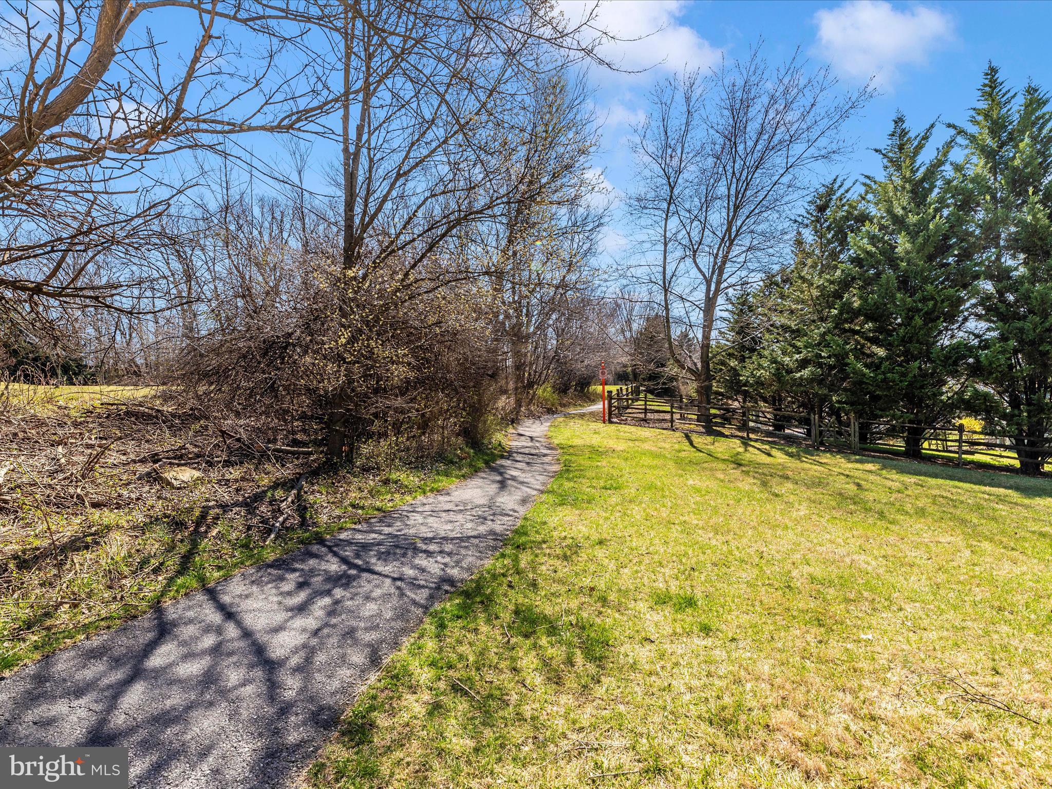 6153 S STEAMBOAT WAY