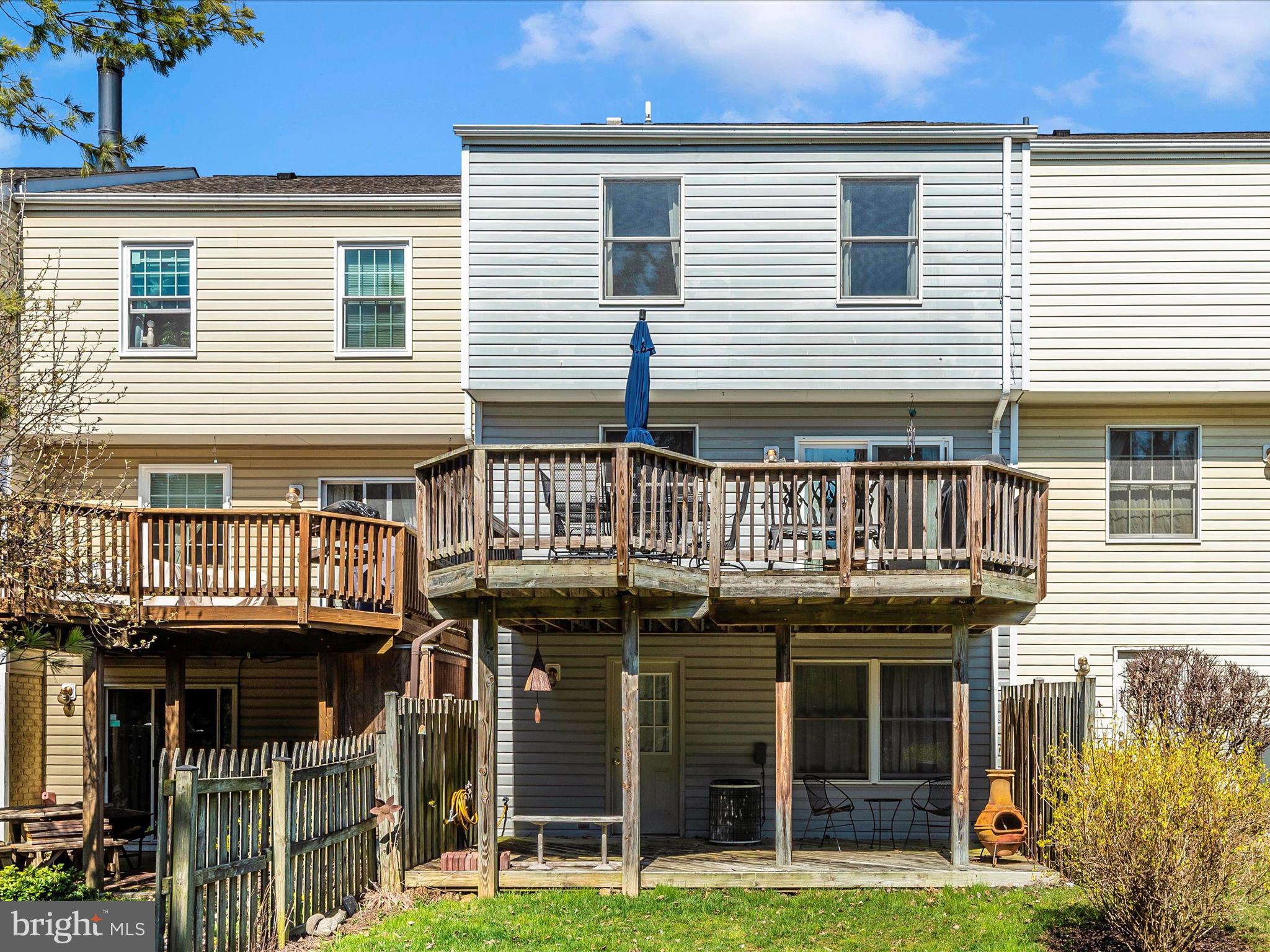 6153 S STEAMBOAT WAY