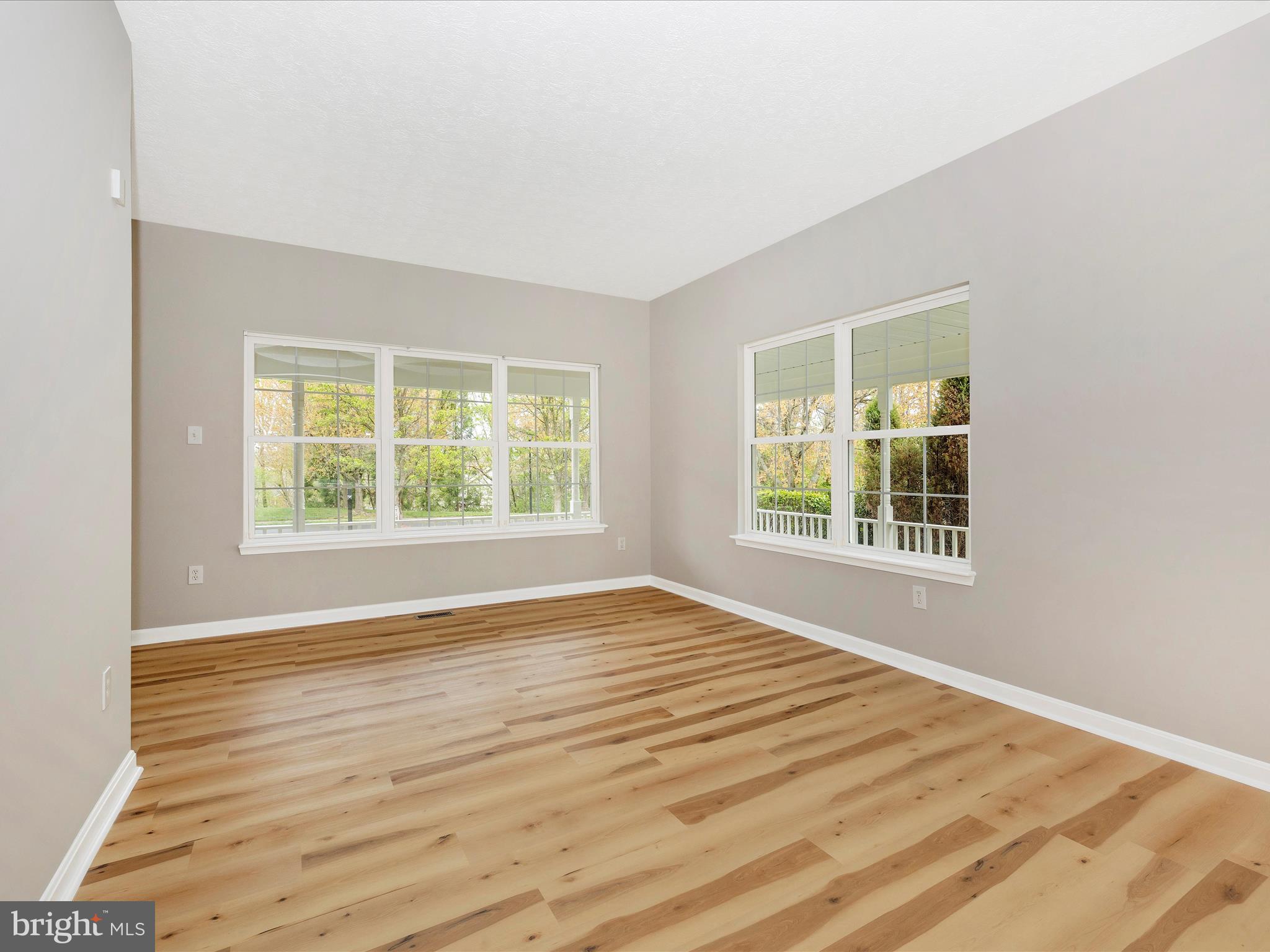 5807 WINDING RIDGE WAY