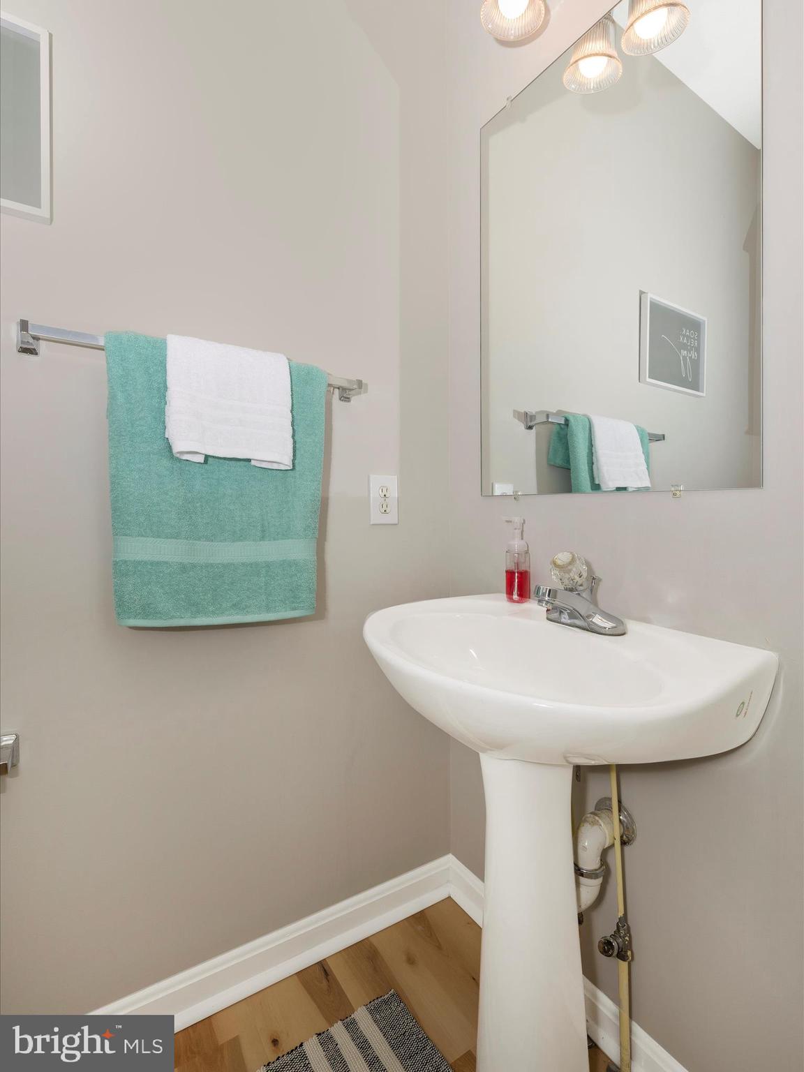 5807 WINDING RIDGE WAY