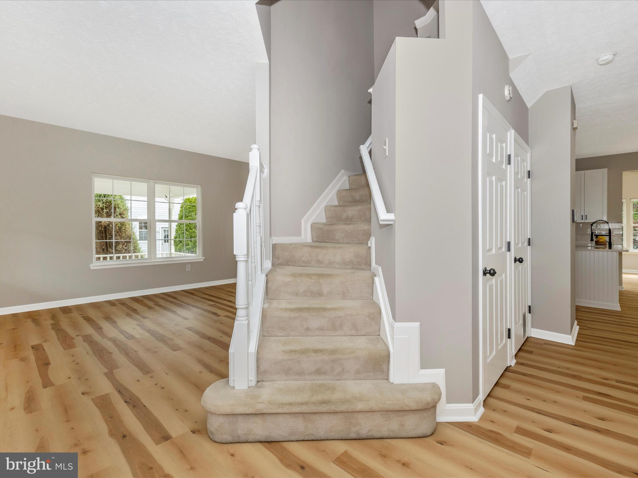 5807 WINDING RIDGE WAY