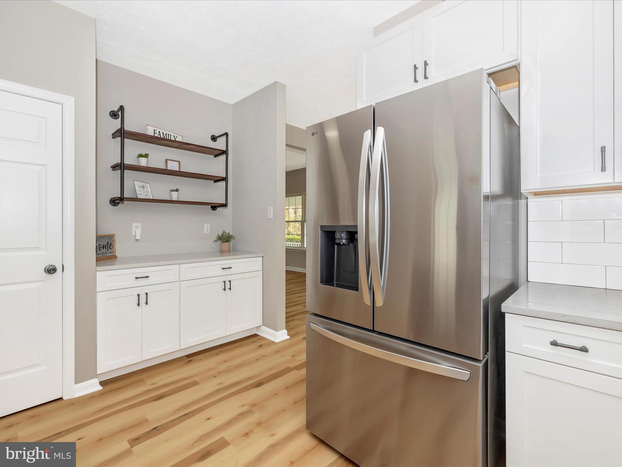 5807 WINDING RIDGE WAY