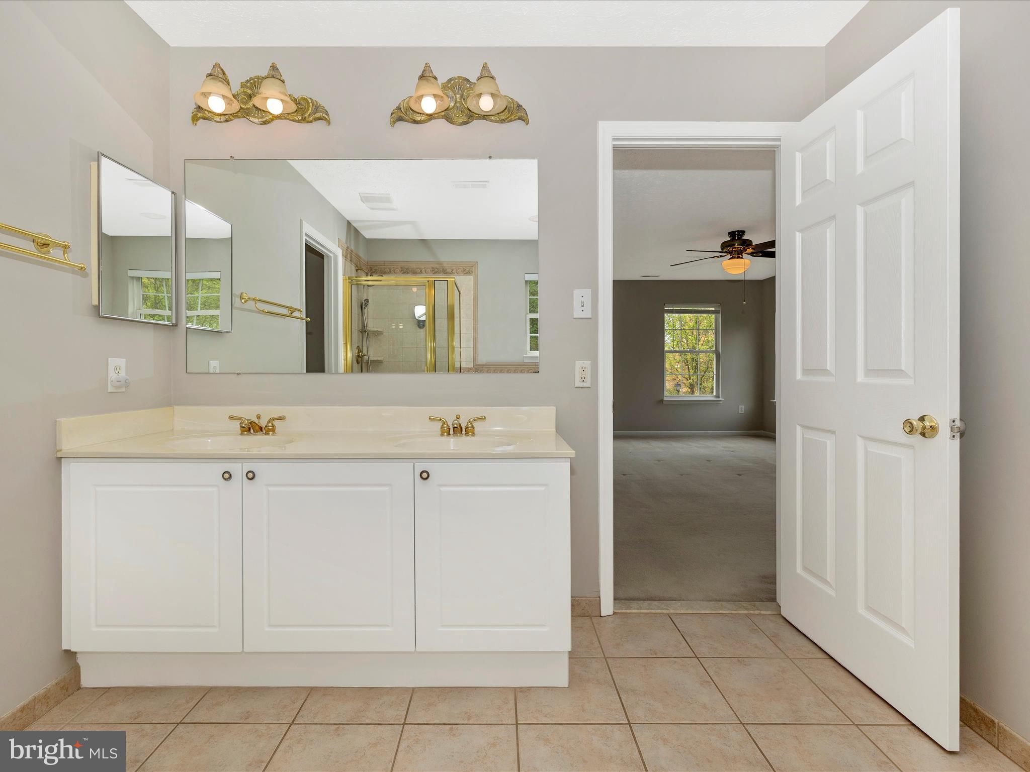 5807 WINDING RIDGE WAY