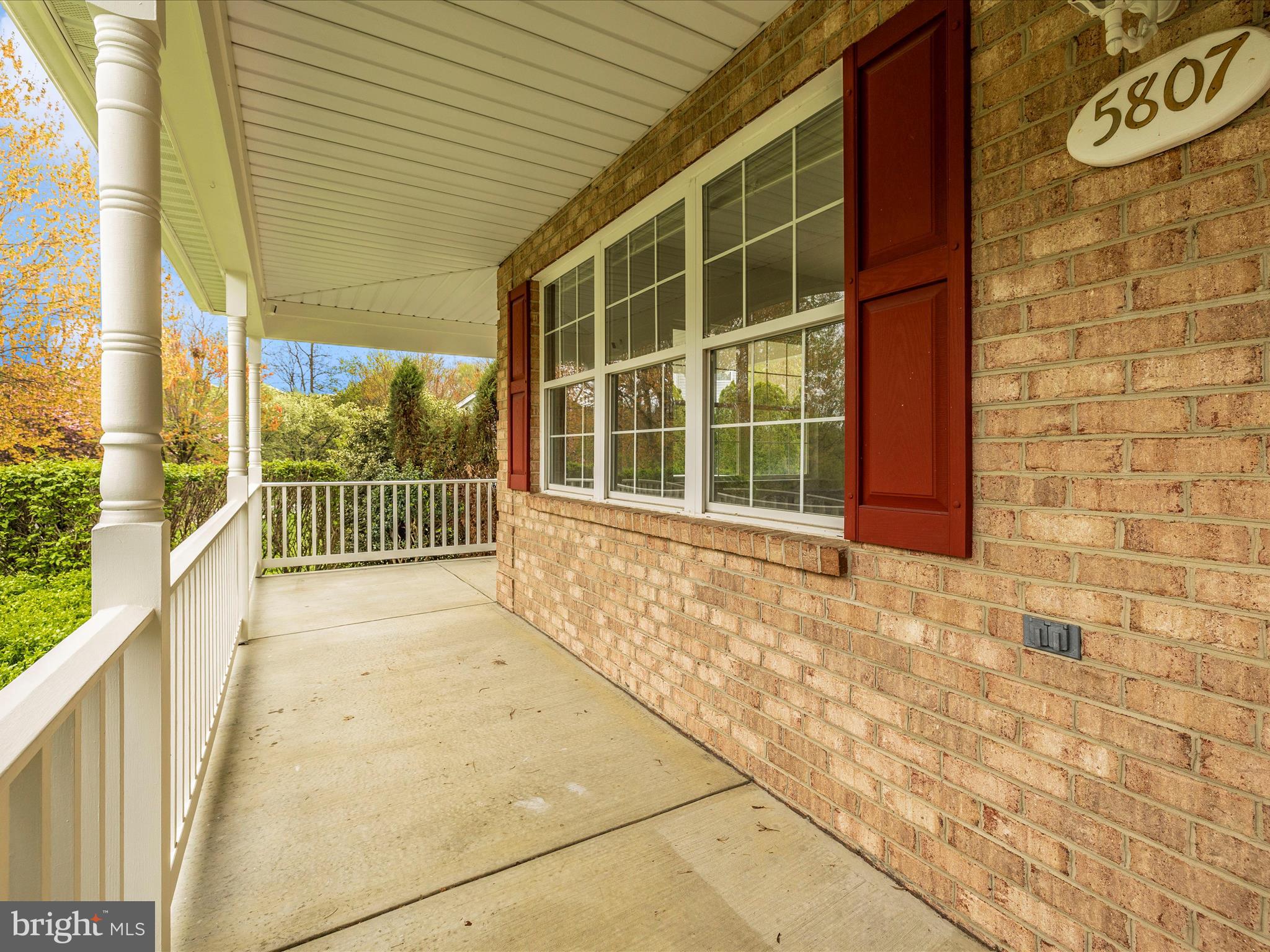 5807 WINDING RIDGE WAY