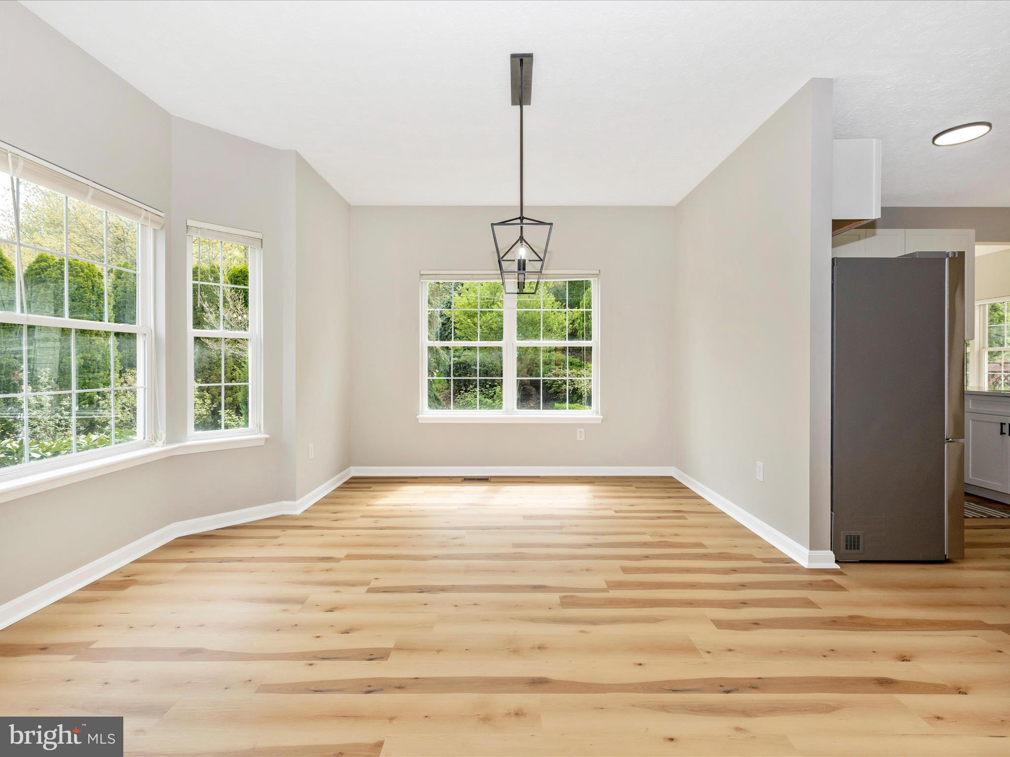 5807 WINDING RIDGE WAY