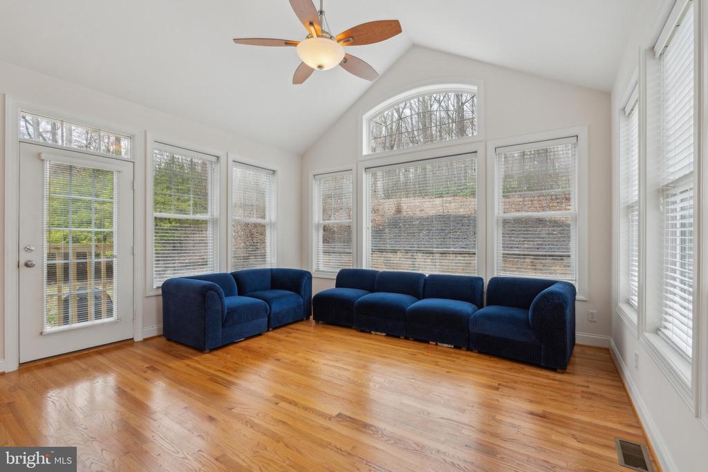 3436 BASFORD ROAD