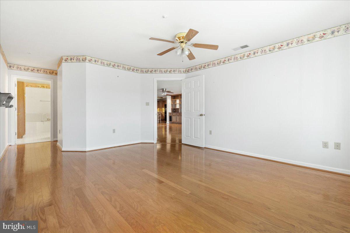 102 MERCER COURT 24 2A