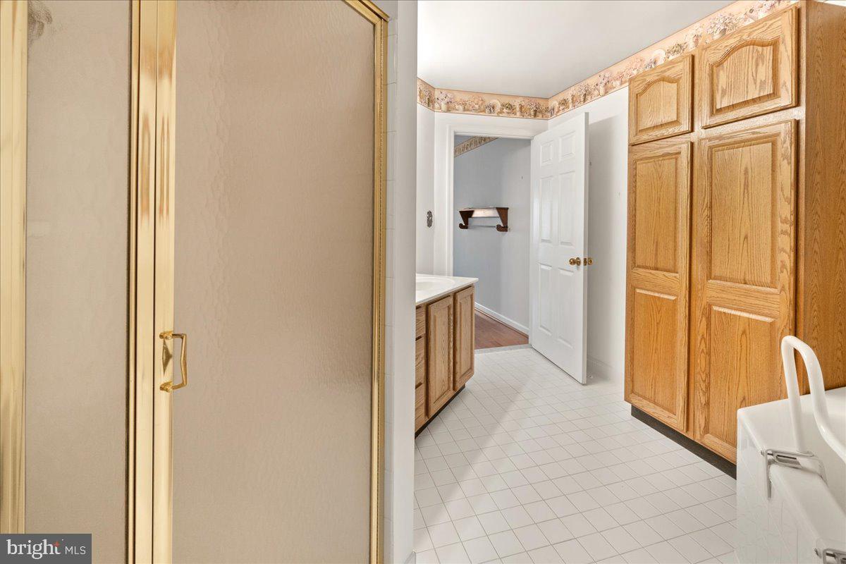 102 MERCER COURT 24 2A