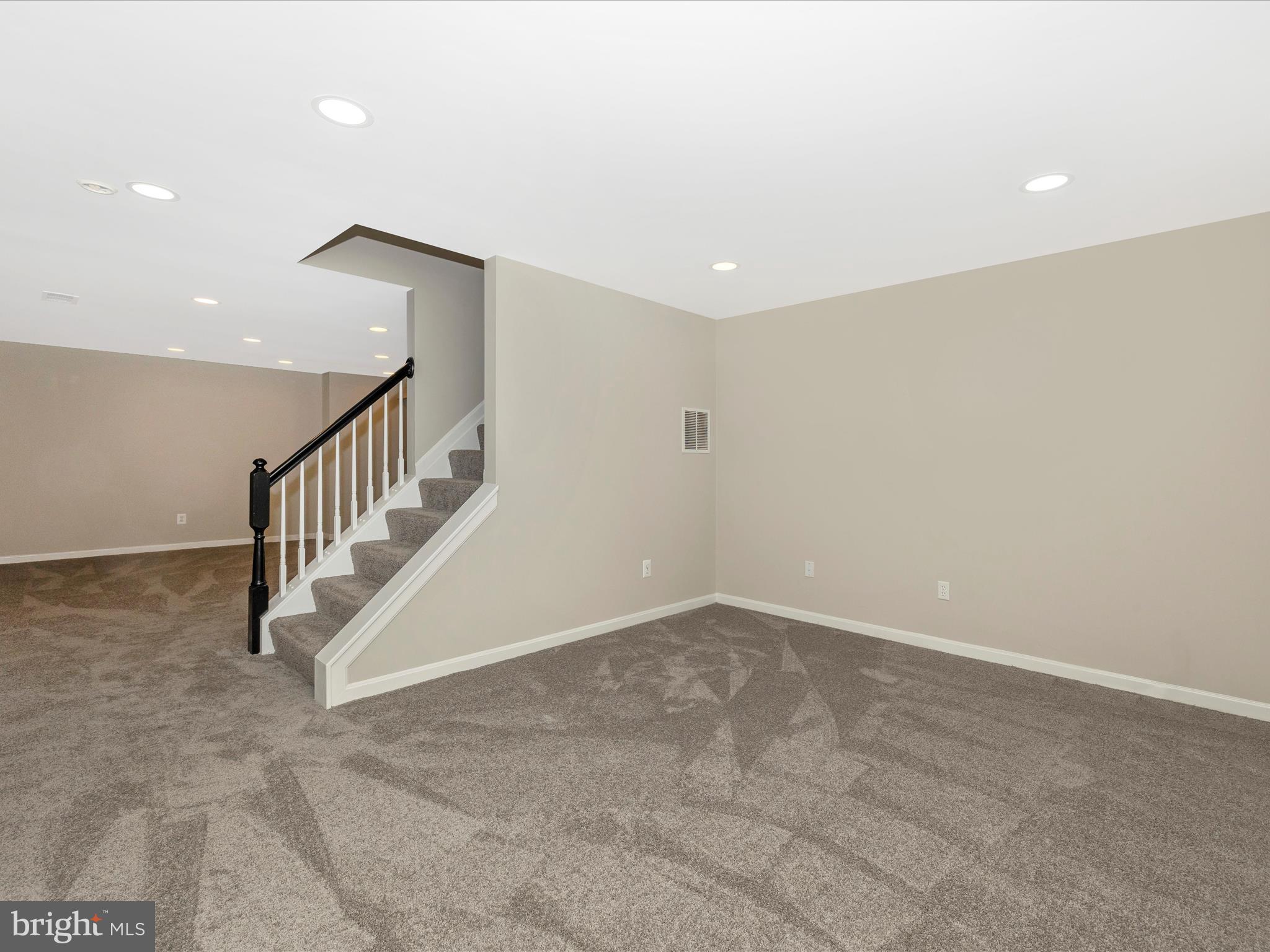 6113 SPRING MEADOW LANE