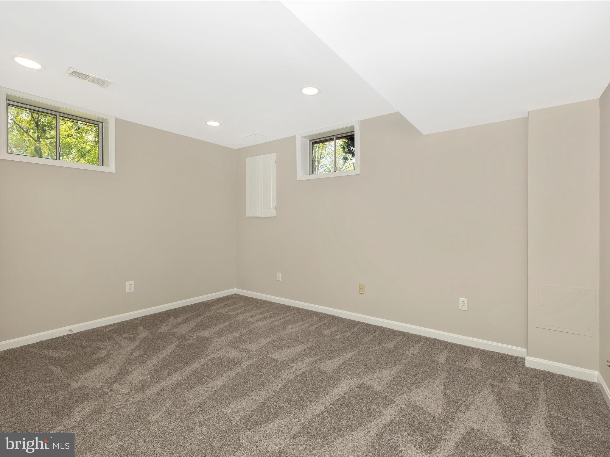 6113 SPRING MEADOW LANE