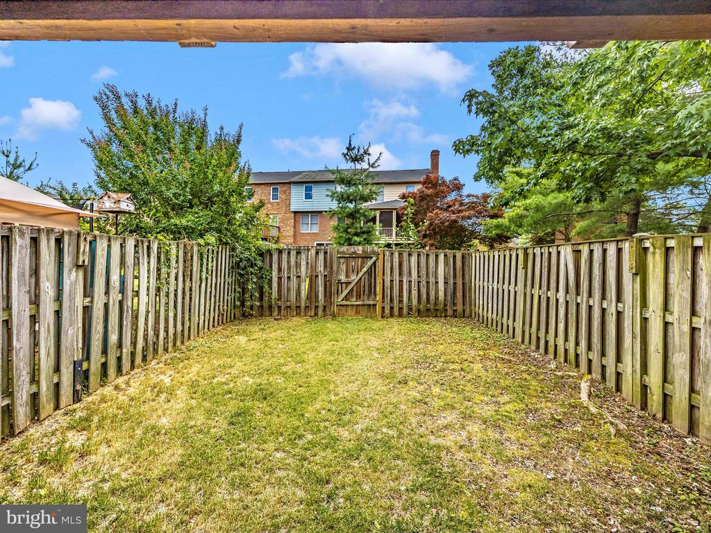 108 BRACKEN COURT
