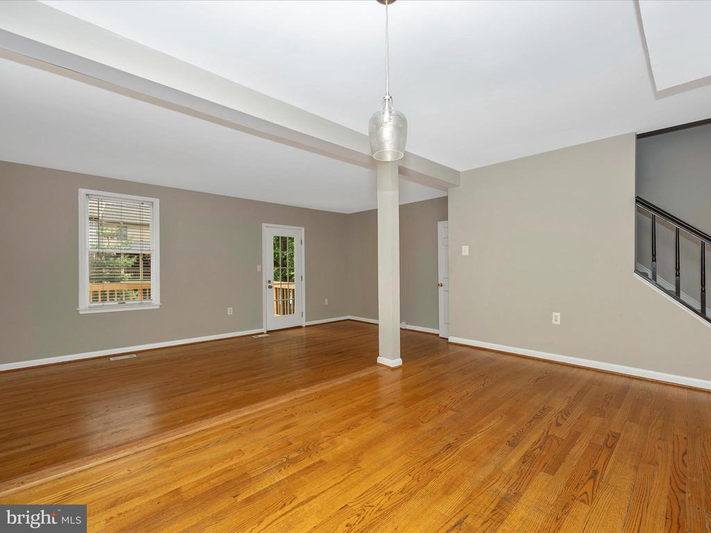 108 BRACKEN COURT