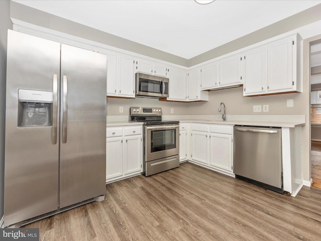 108 BRACKEN COURT